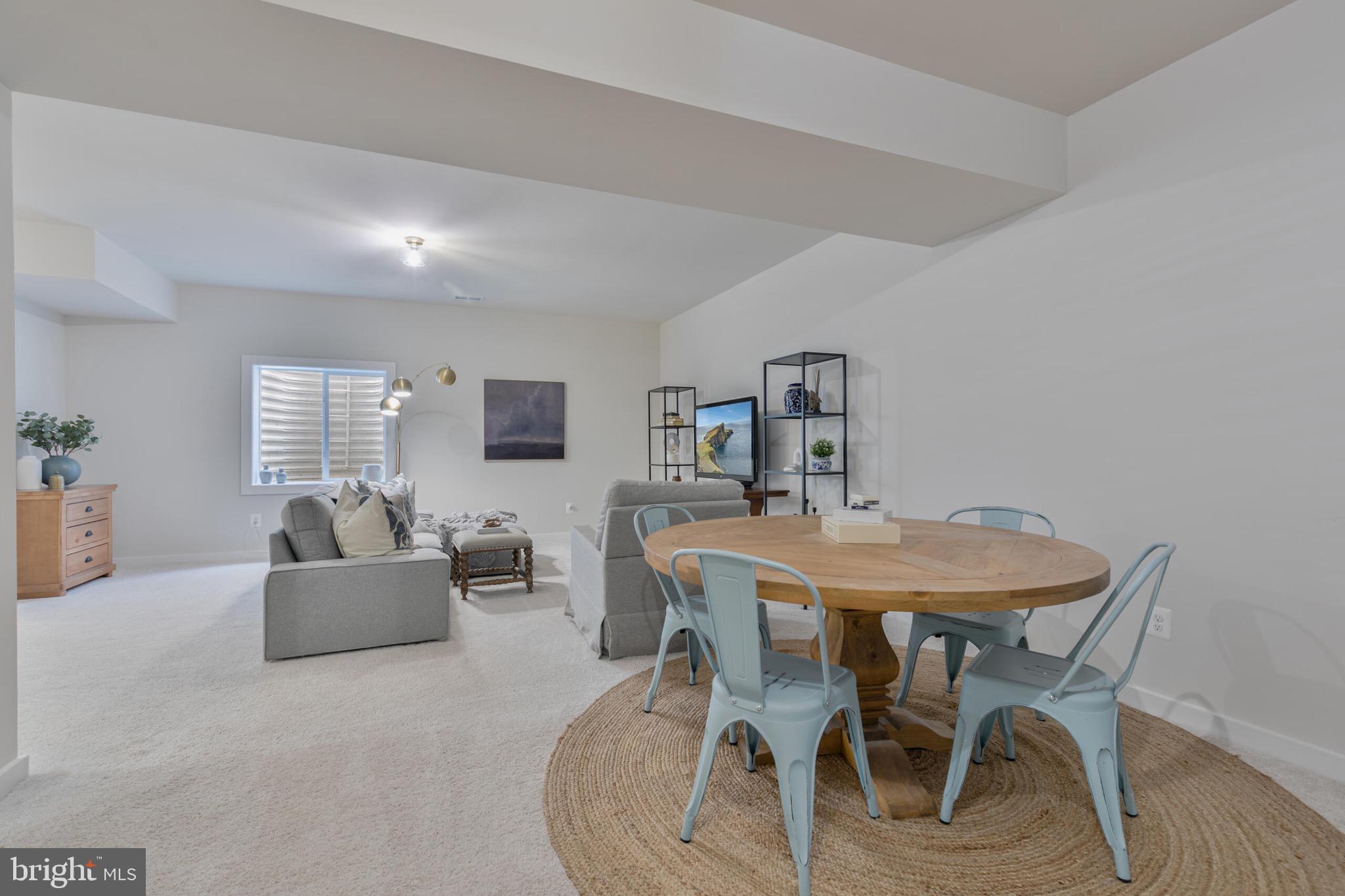 WELLER'S CORNER - Residential