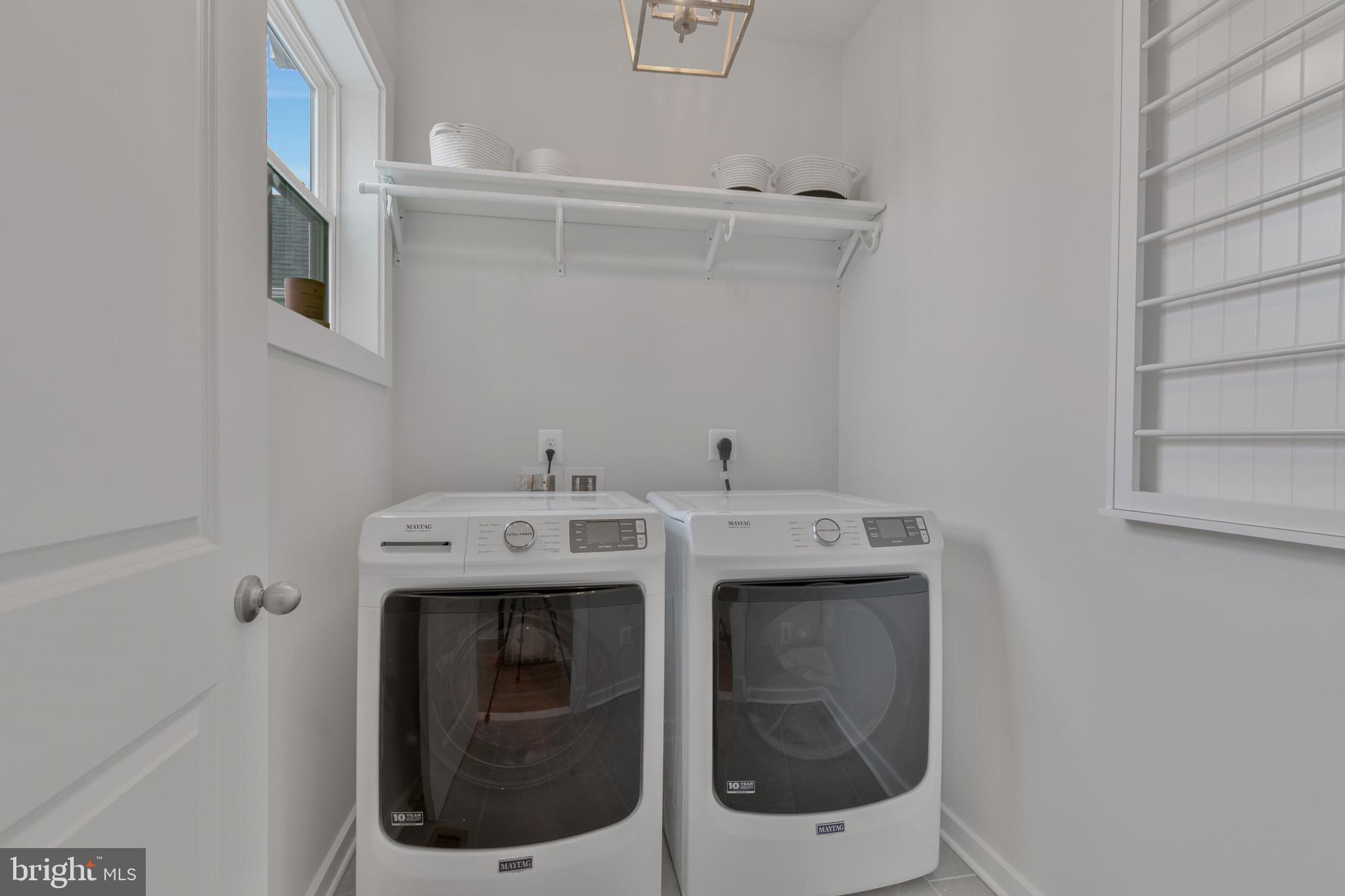 WELLER'S CORNER - Residential