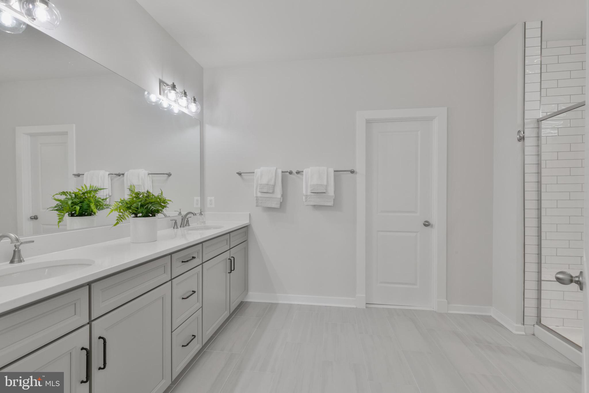 WELLER'S CORNER - Residential