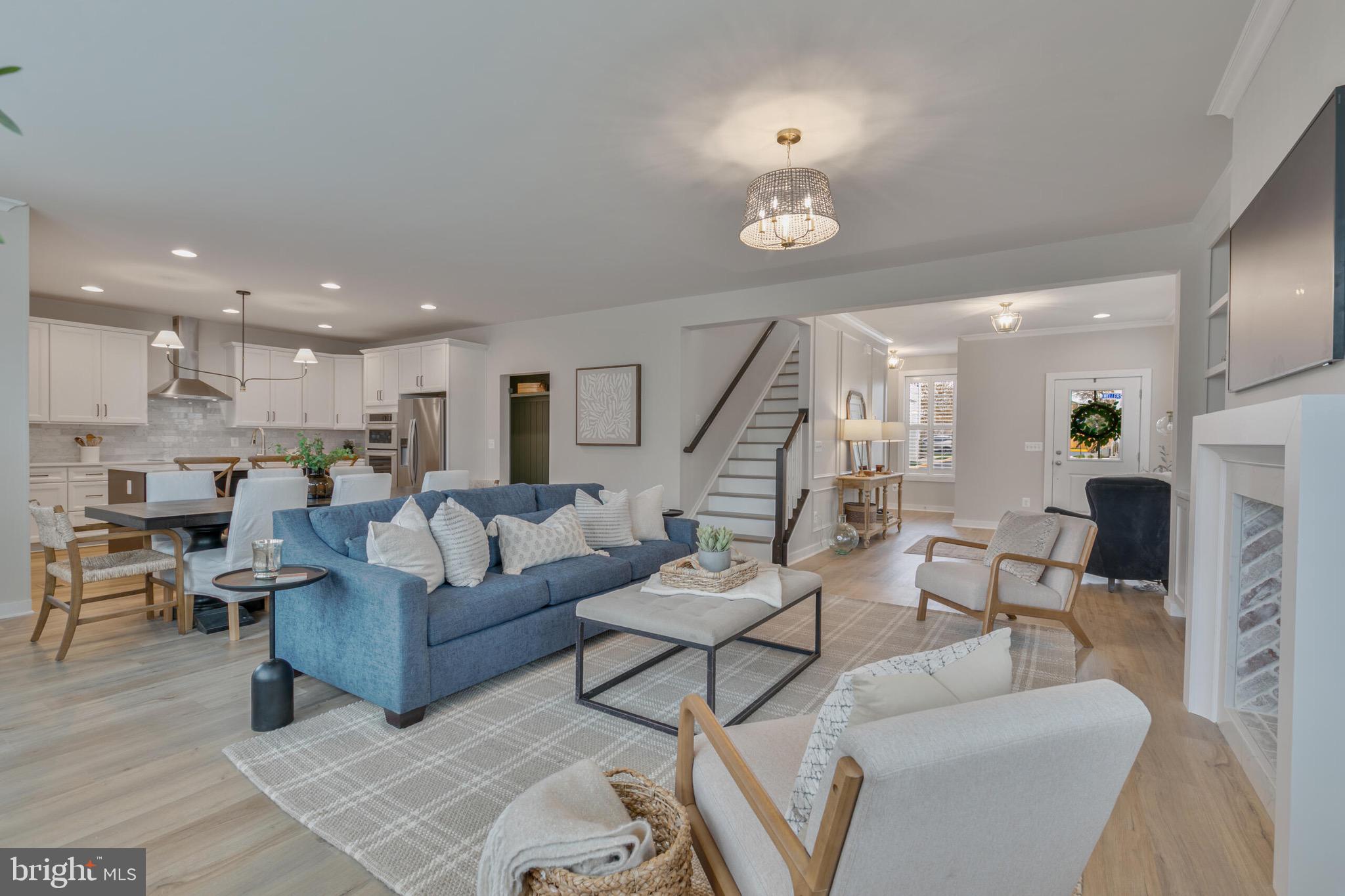 WELLER'S CORNER - Residential