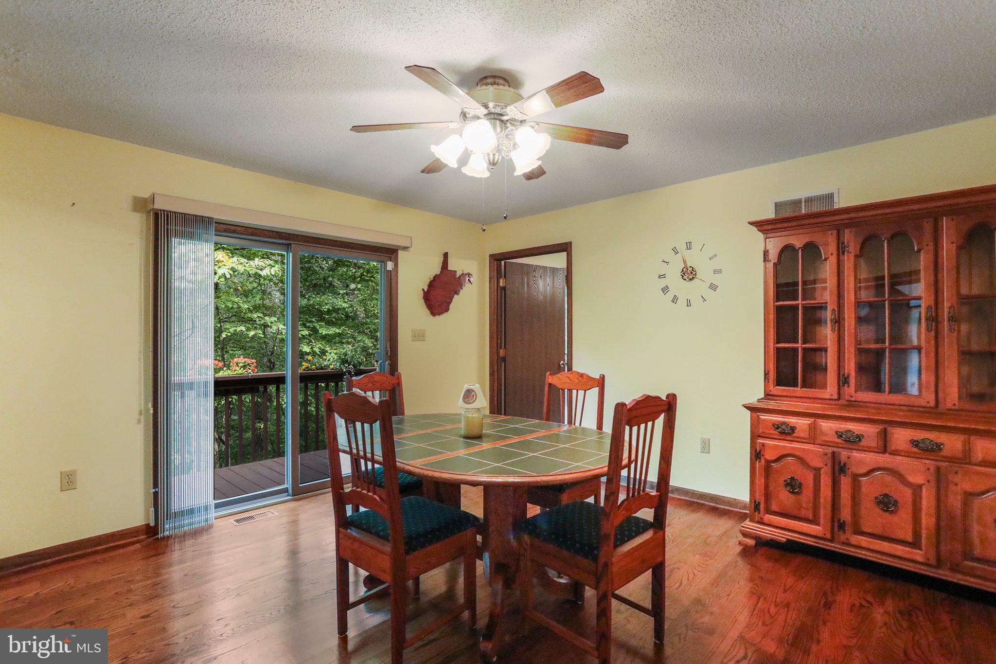 THE WOODS - Residential