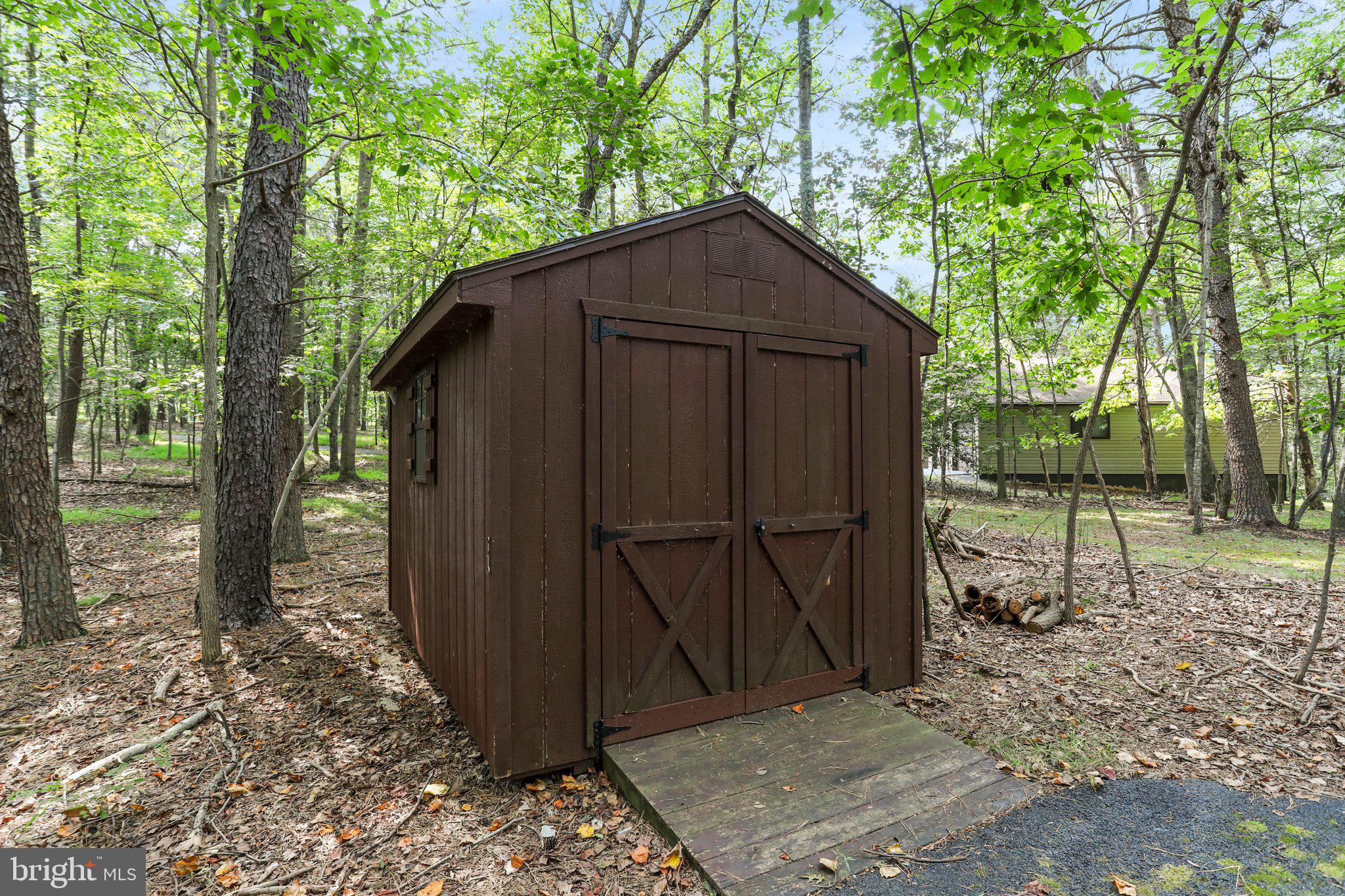 THE WOODS - Residential