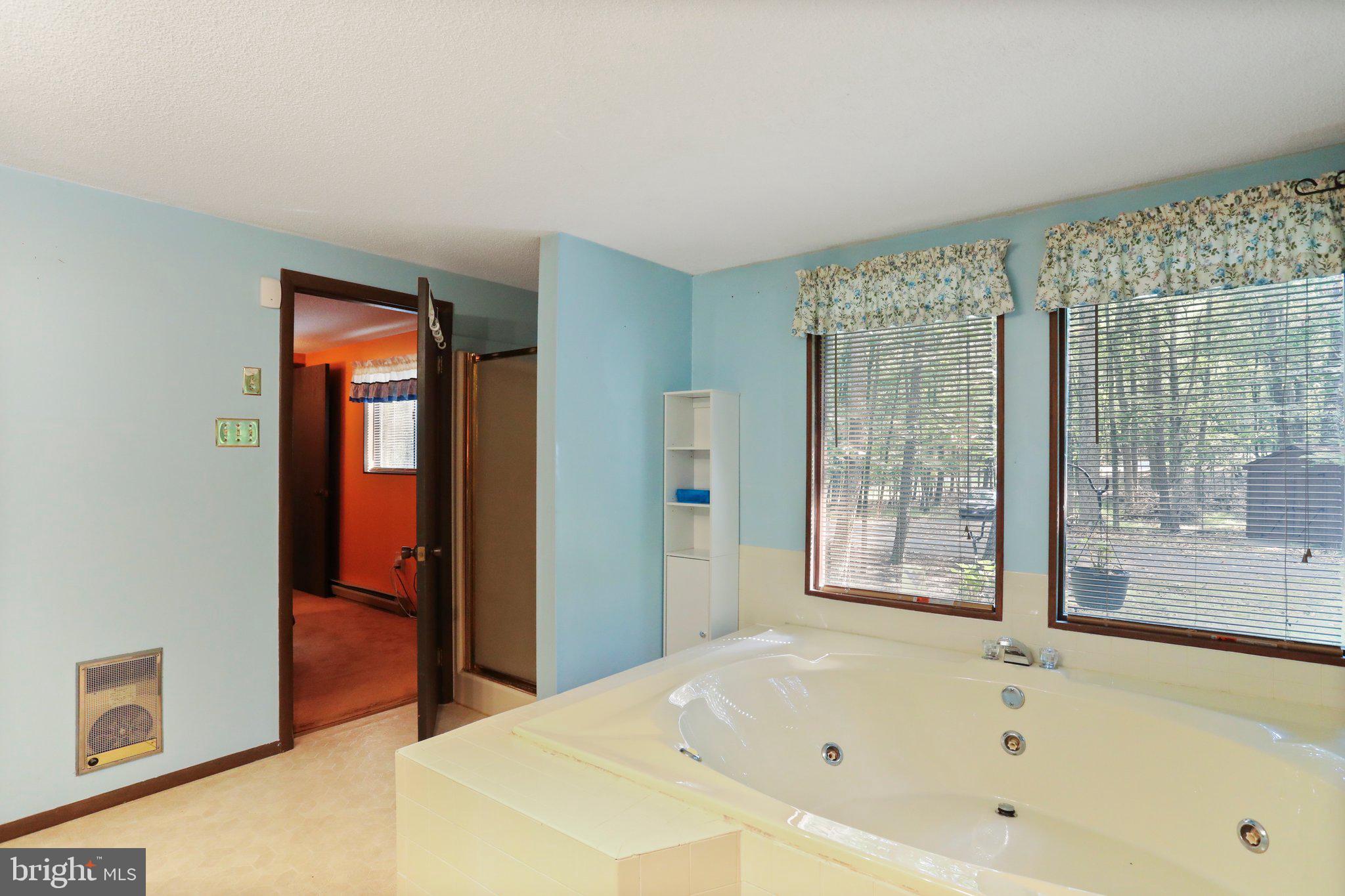 THE WOODS - Residential