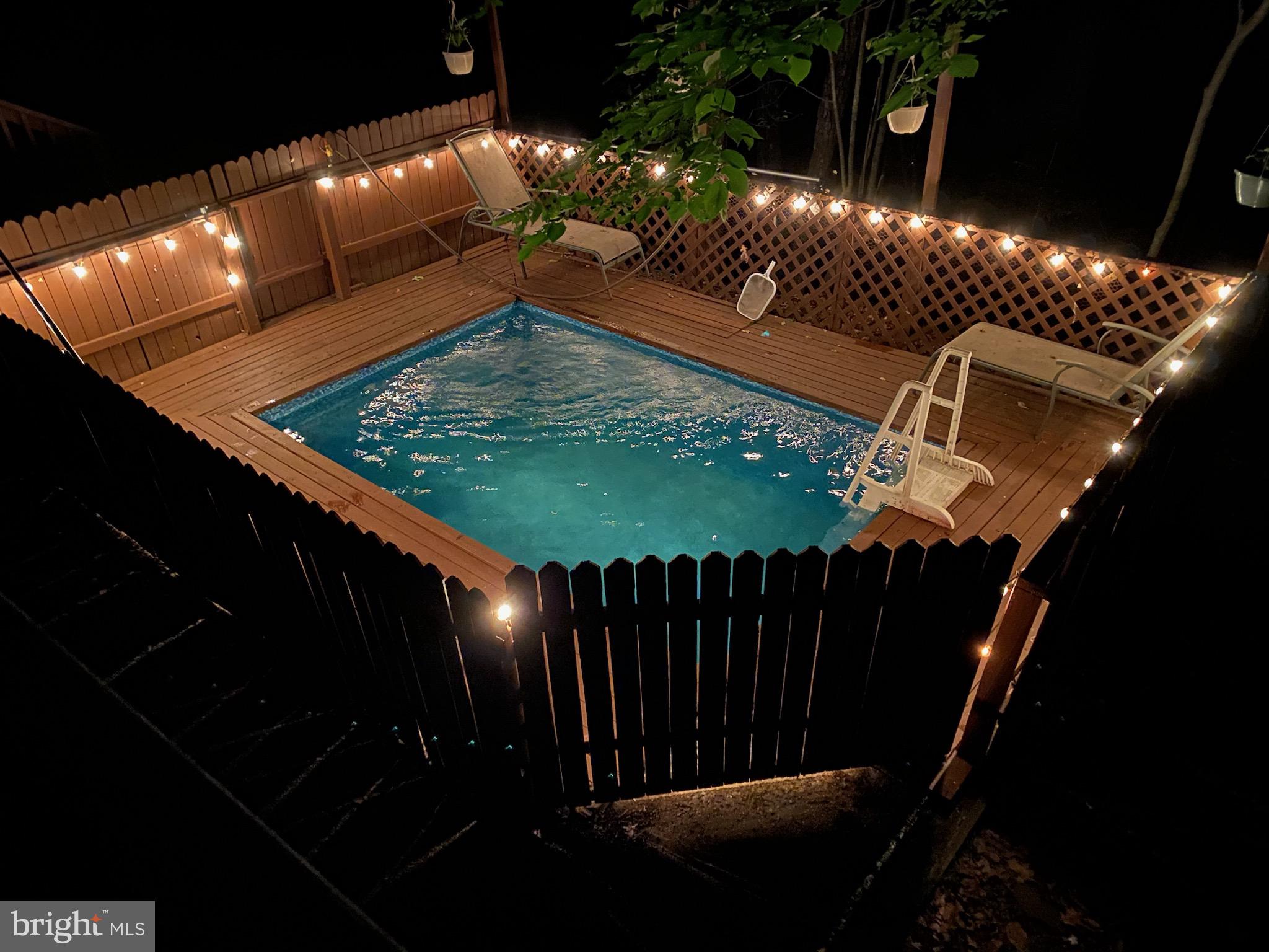 THE WOODS - Residential