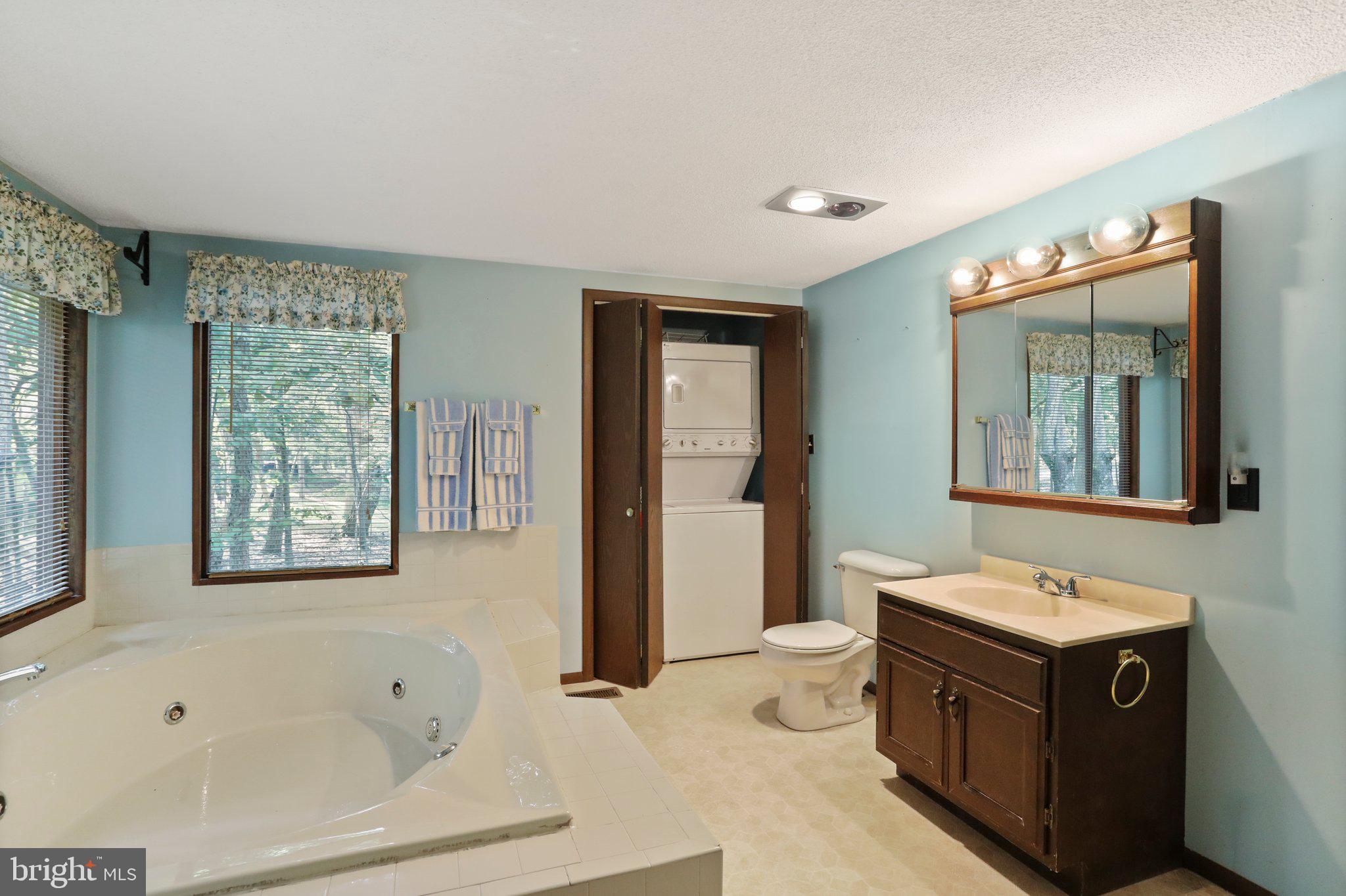 THE WOODS - Residential