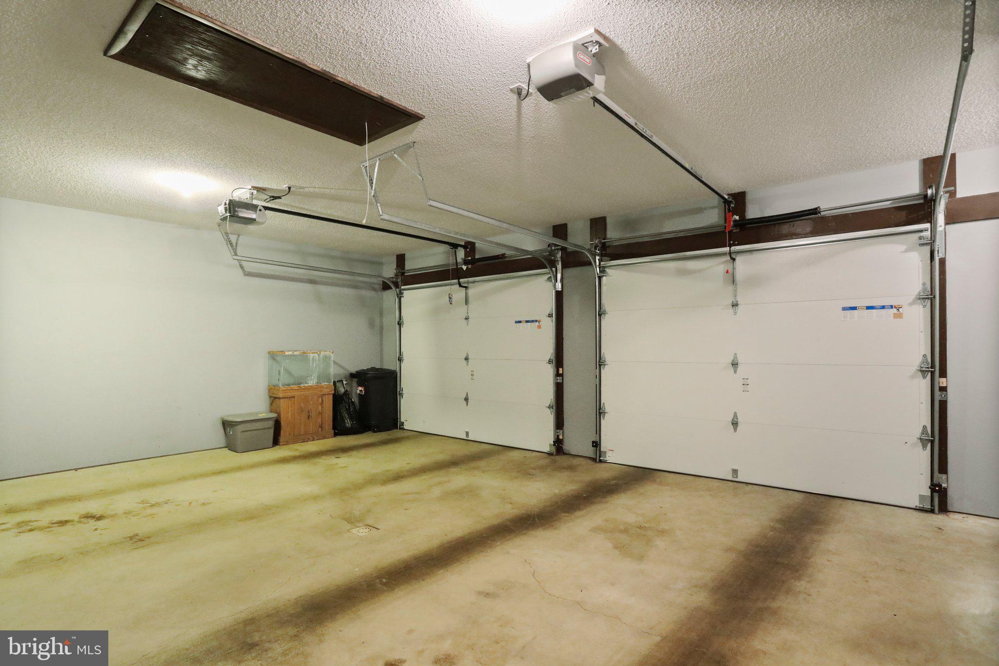 THE WOODS - Residential