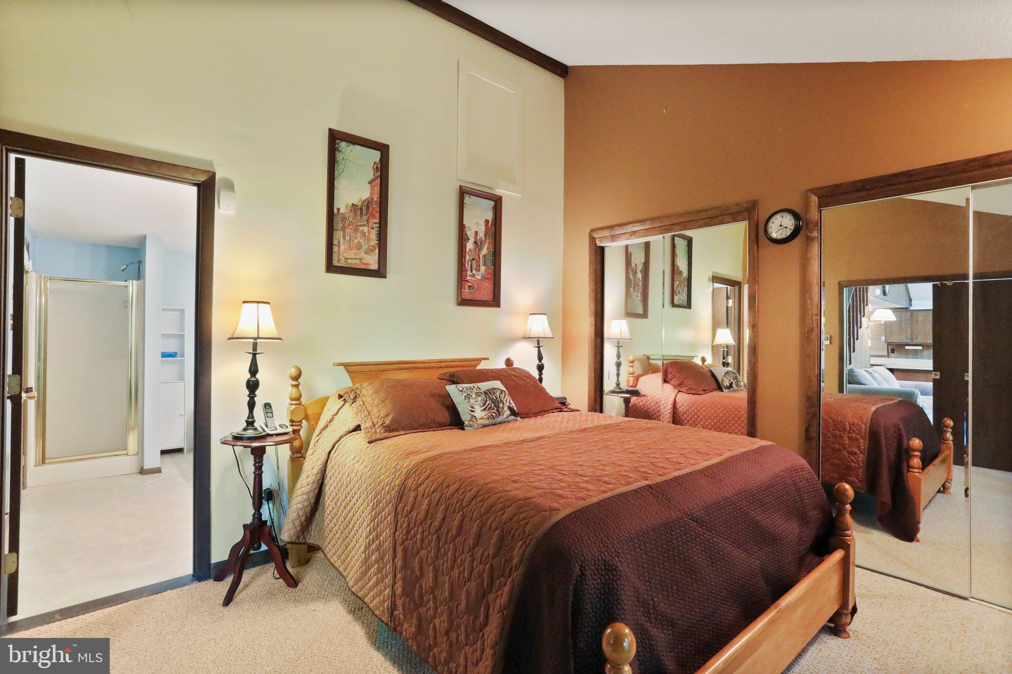 THE WOODS - Residential