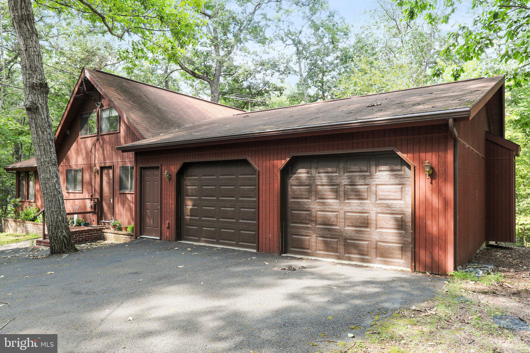 THE WOODS - Residential