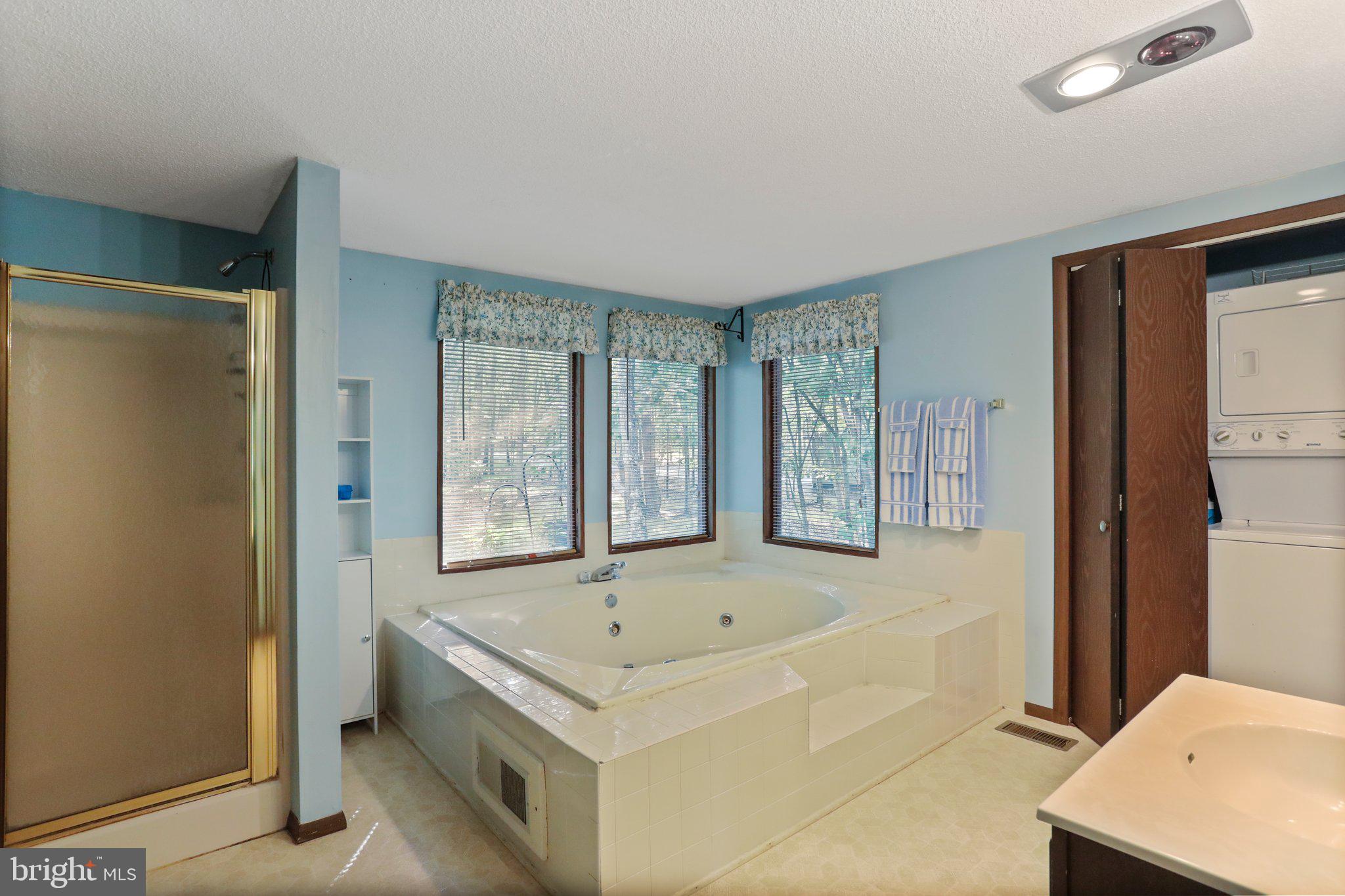 THE WOODS - Residential