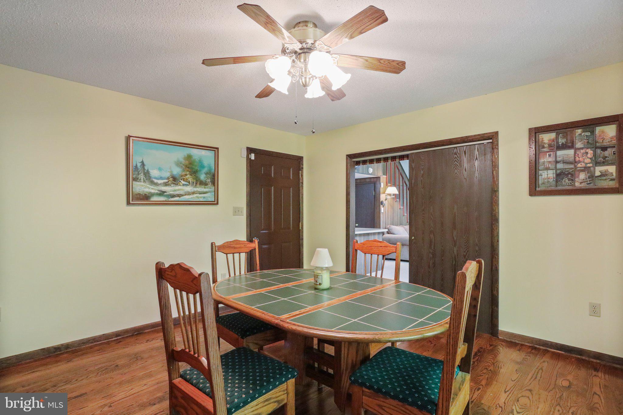 THE WOODS - Residential