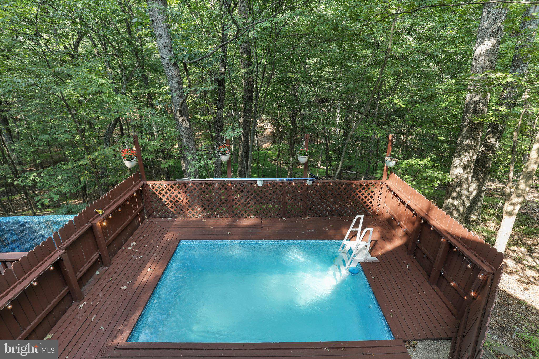 THE WOODS - Residential