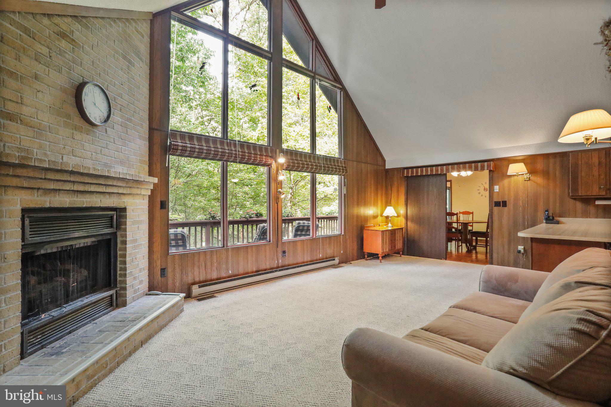 THE WOODS - Residential