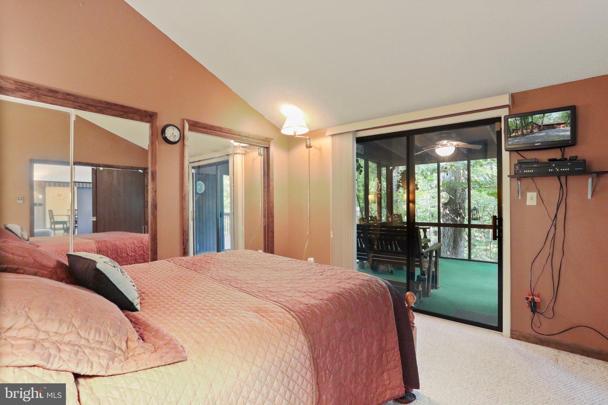 THE WOODS - Residential