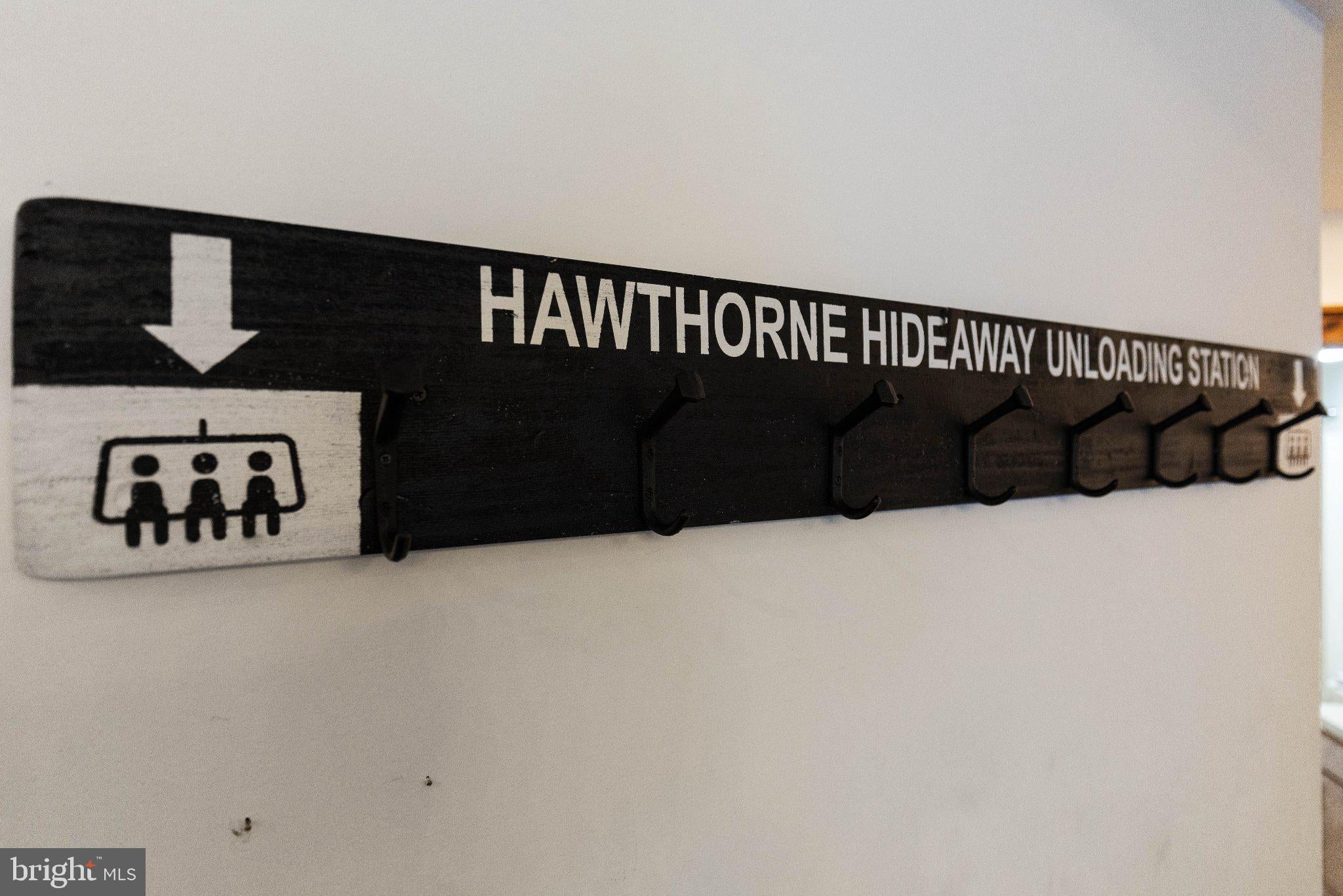 179 HAWTHORNE COURT
