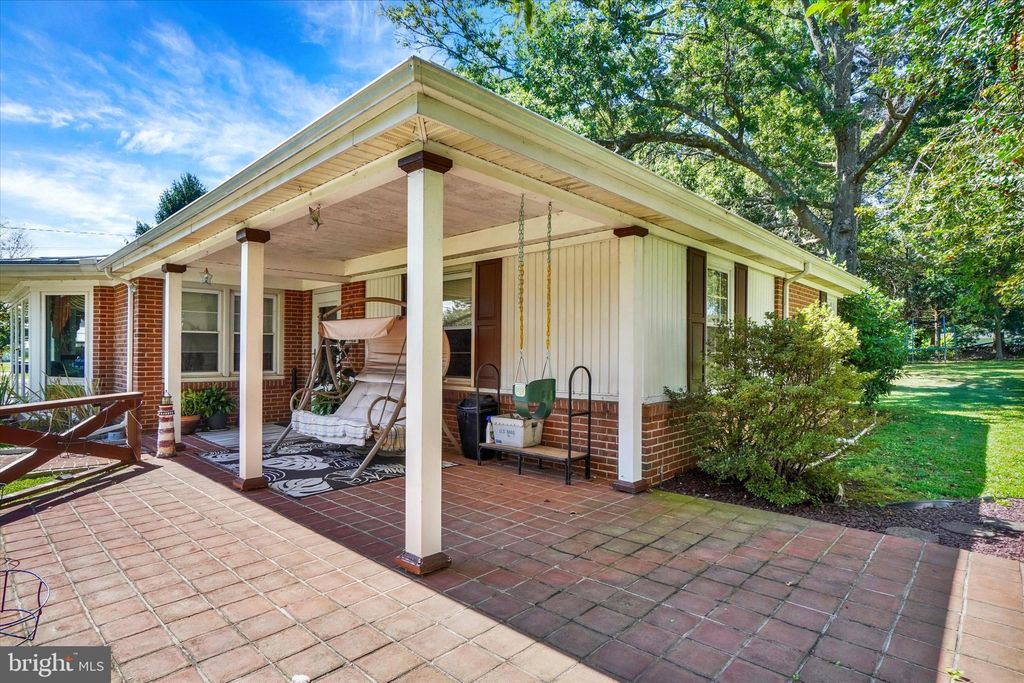 Photo of 17756 Barrens Road N, STEWARTSTOWN, PA 17363 (MLS # PAYK2089686)
