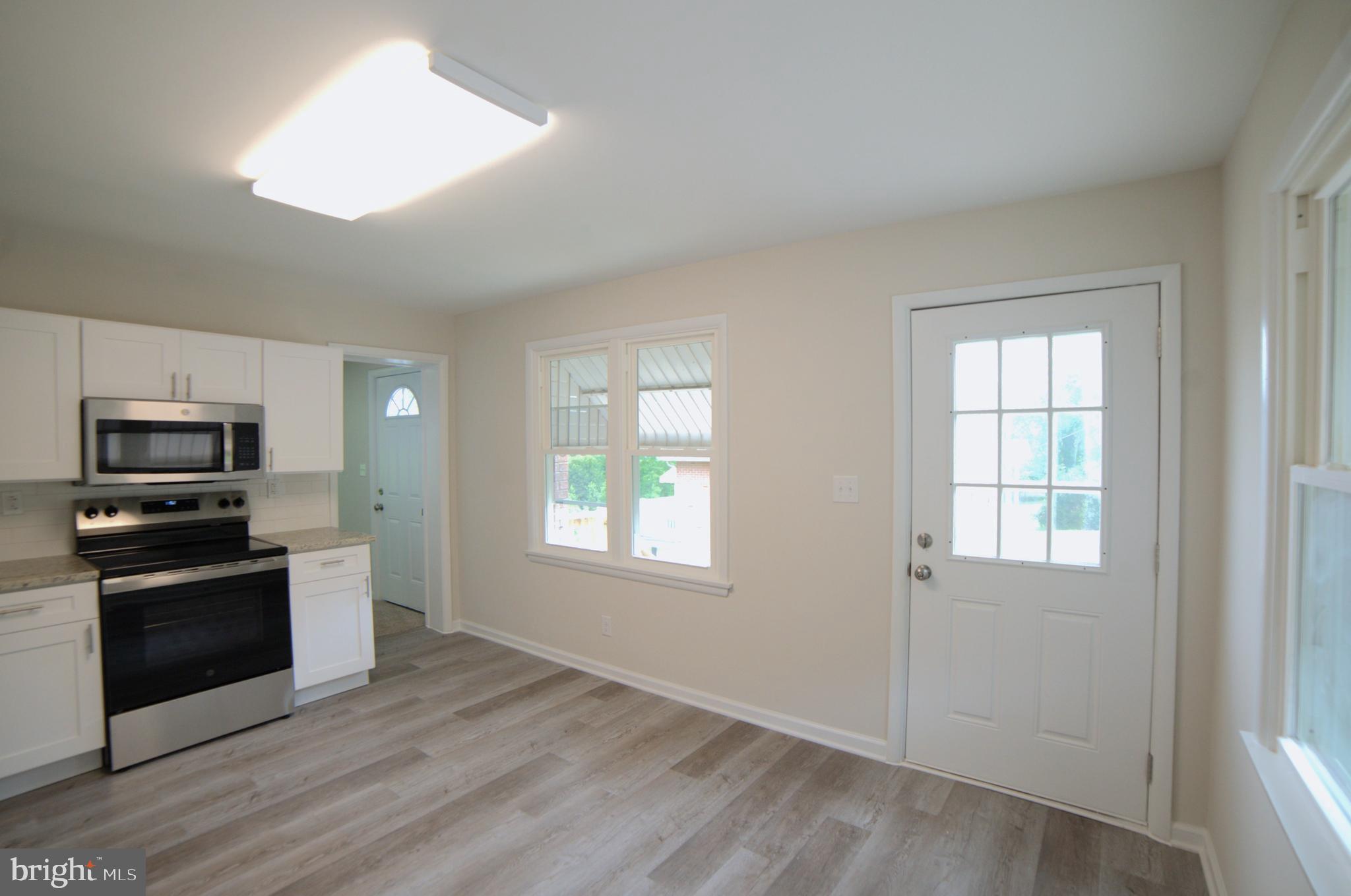 ECKHART MINES - Residential