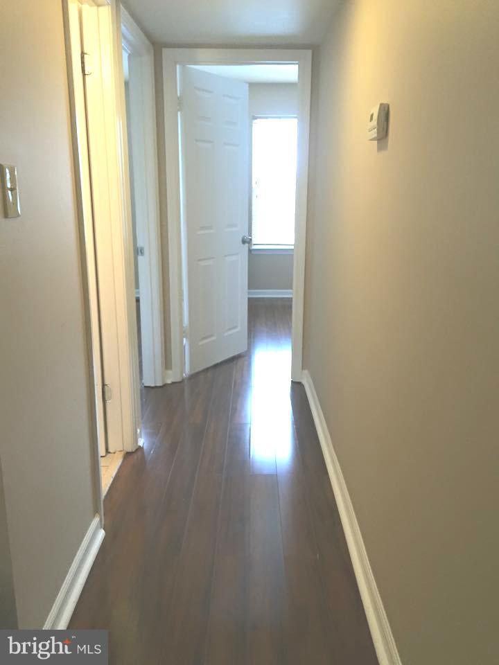 ANTIETAM SQUARE I / II - Residential Lease