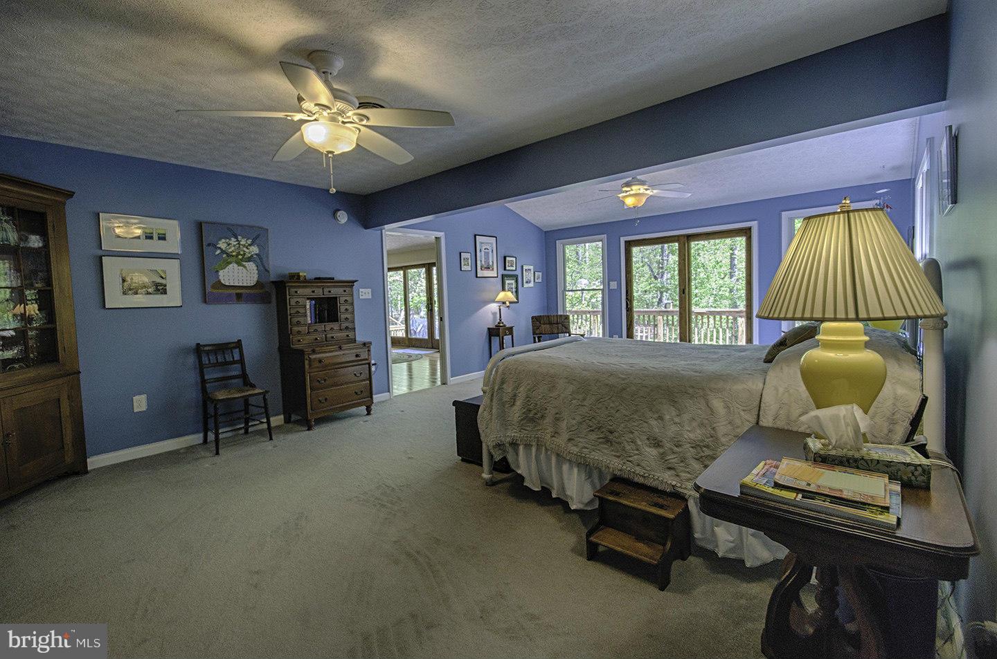 RIVER RIDGE - Residential