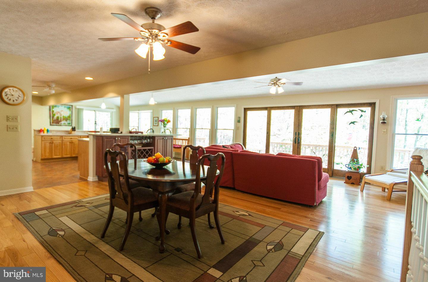 RIVER RIDGE - Residential