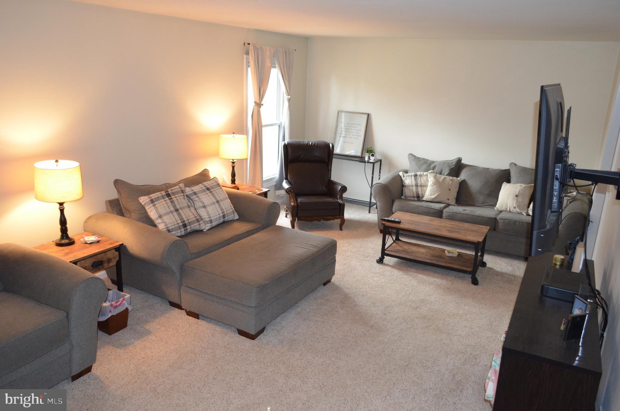 PINEBROOK - Residential