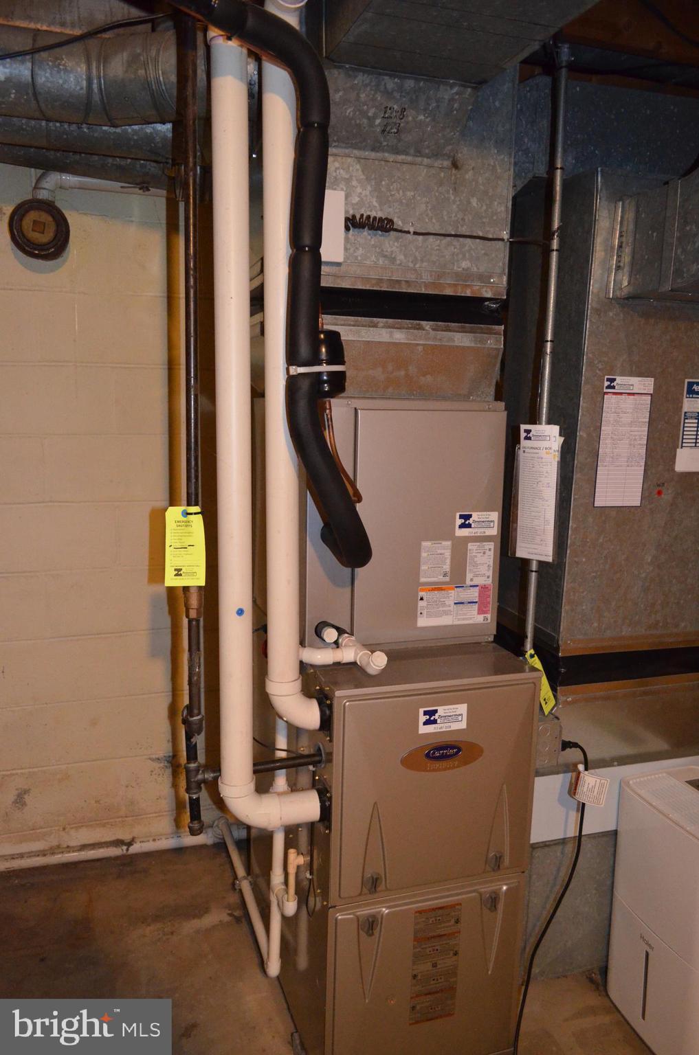 PINEBROOK - Residential