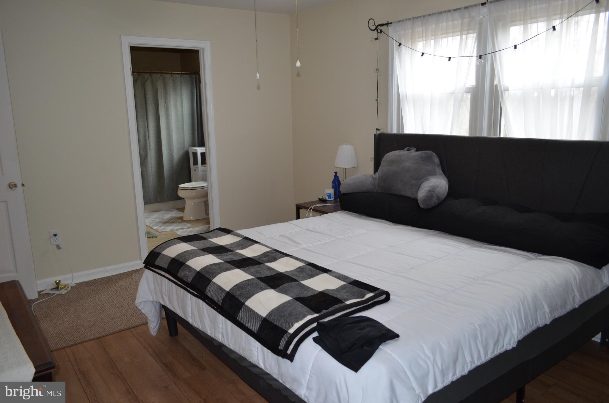 PINEBROOK - Residential