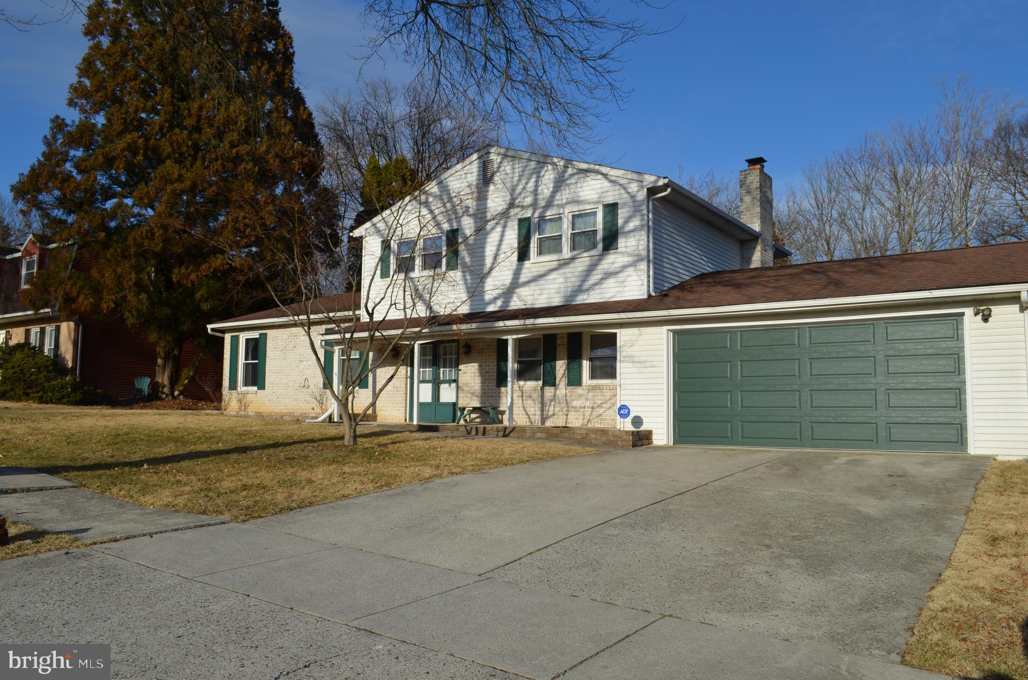 PINEBROOK - Residential