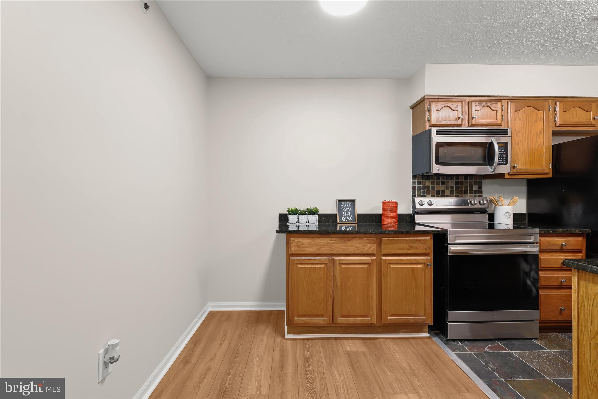 ROCKBURN COMMONS III - Residential