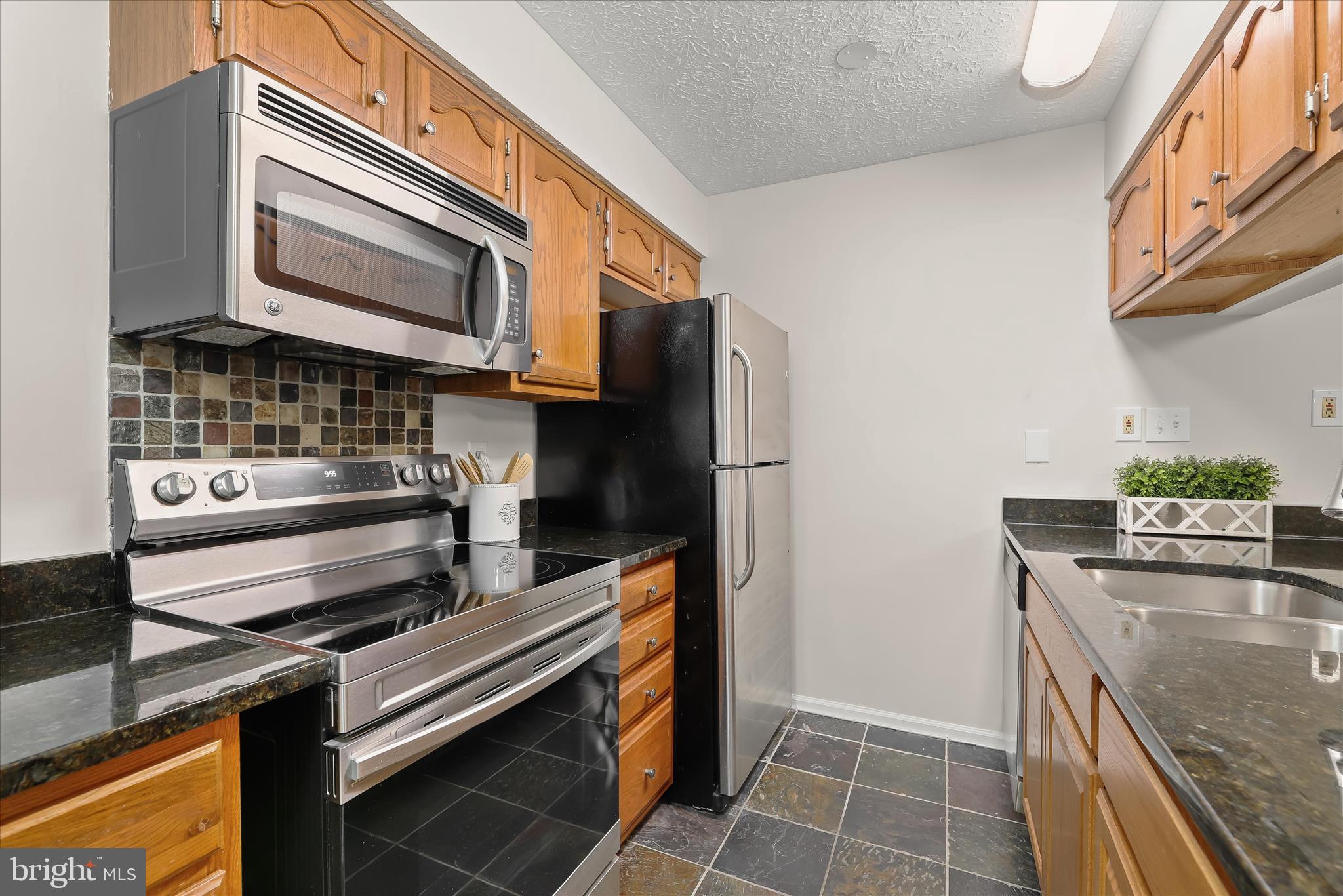 ROCKBURN COMMONS III - Residential