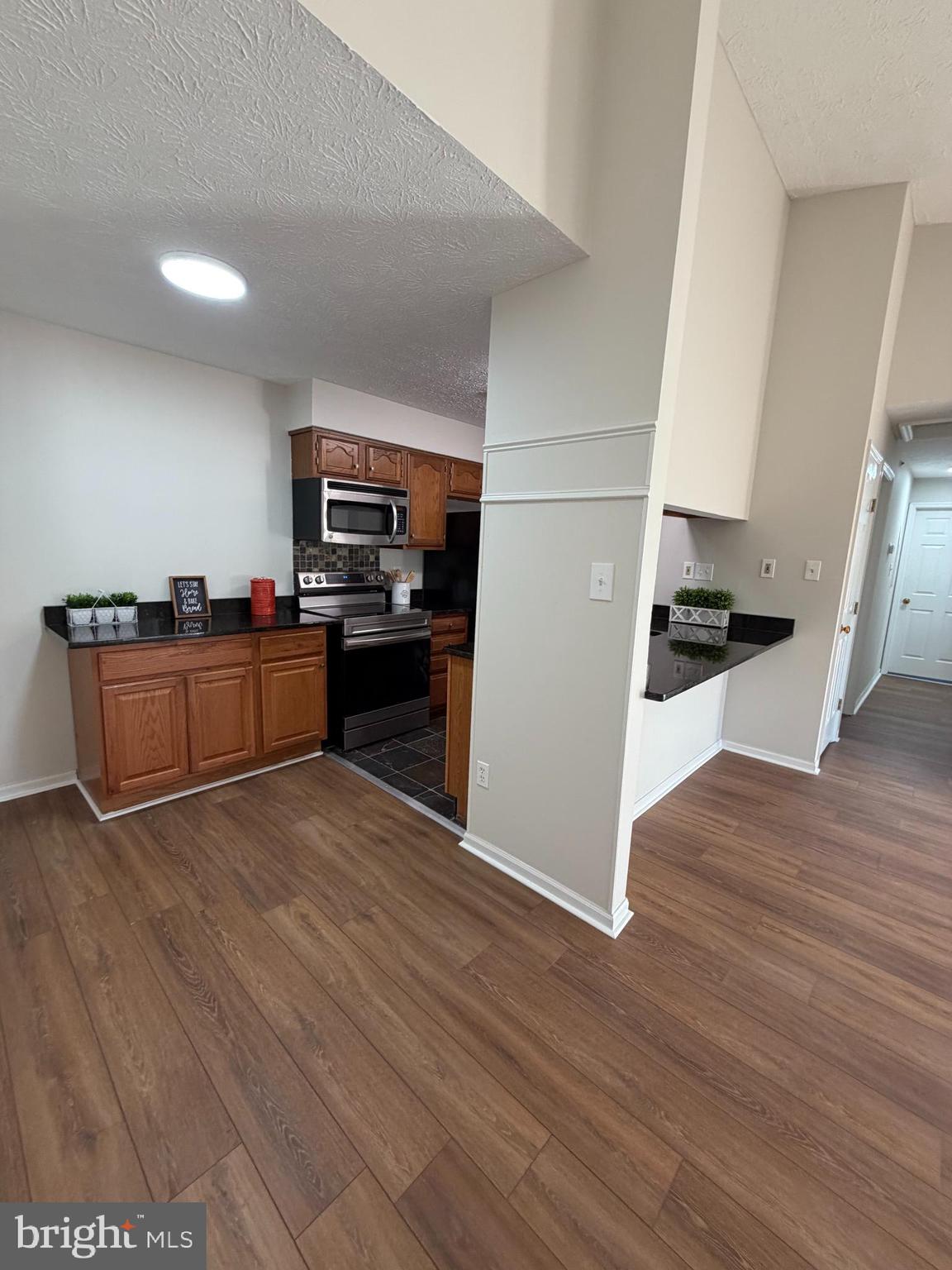 ROCKBURN COMMONS III - Residential