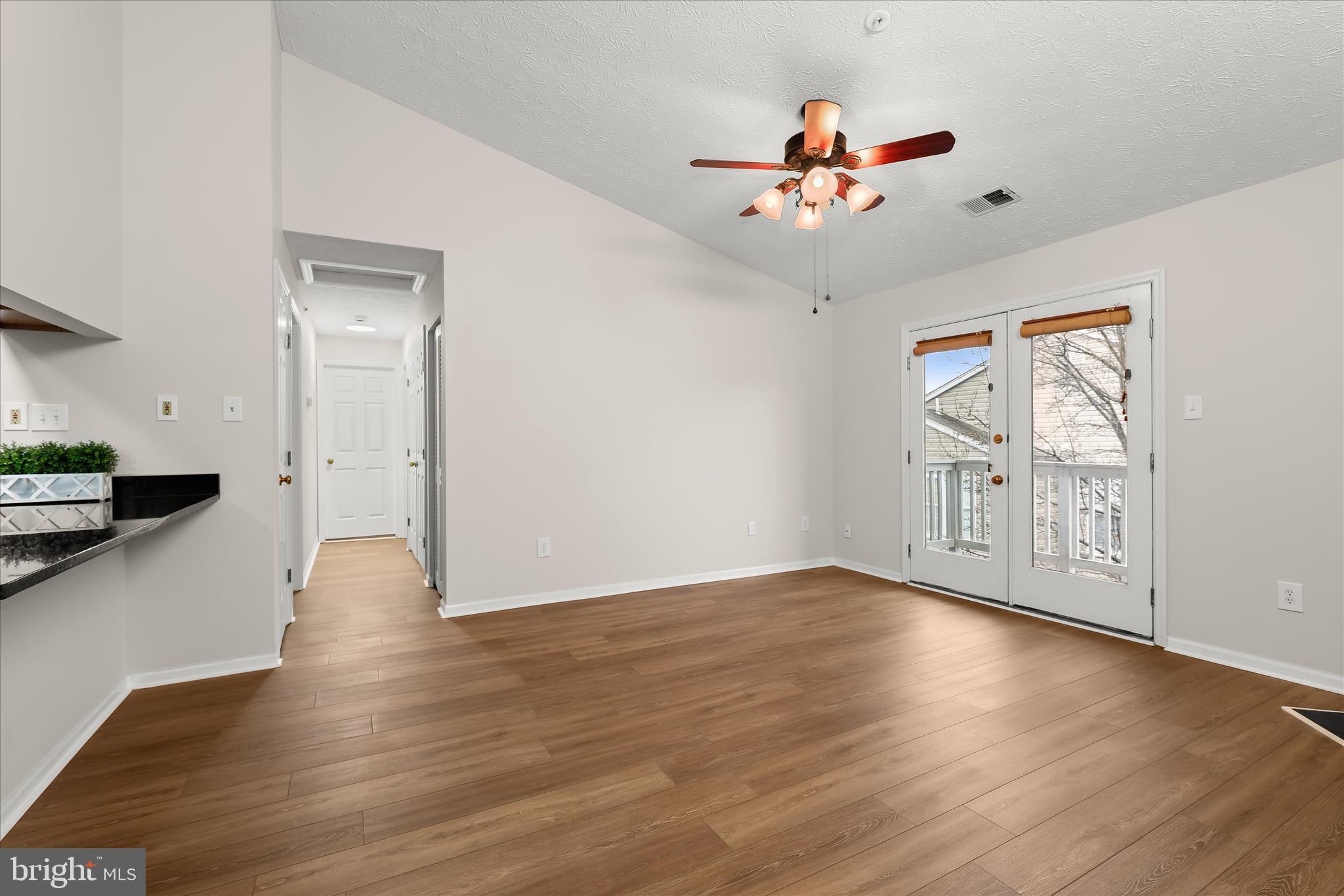 ROCKBURN COMMONS III - Residential