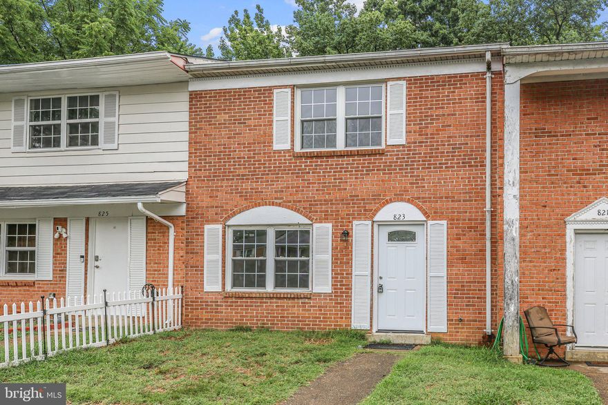 Brick front townhome redone!  Fresh paint, fresh flooring and  kitchen appliances and washer and dryer!  Come and check out this sweet townhome.  Fresh carpet and luxury vinyl plank flooring. Stainless steel appliances and updated bathrooms.  Sizable back yard is fenced.