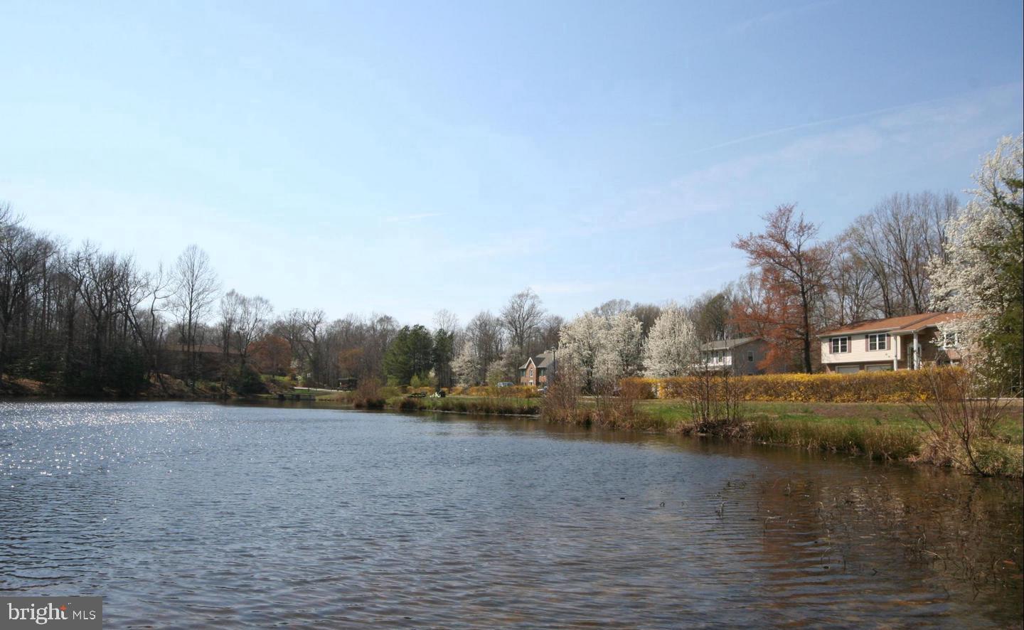 CLARKS RUN - Residential Lease