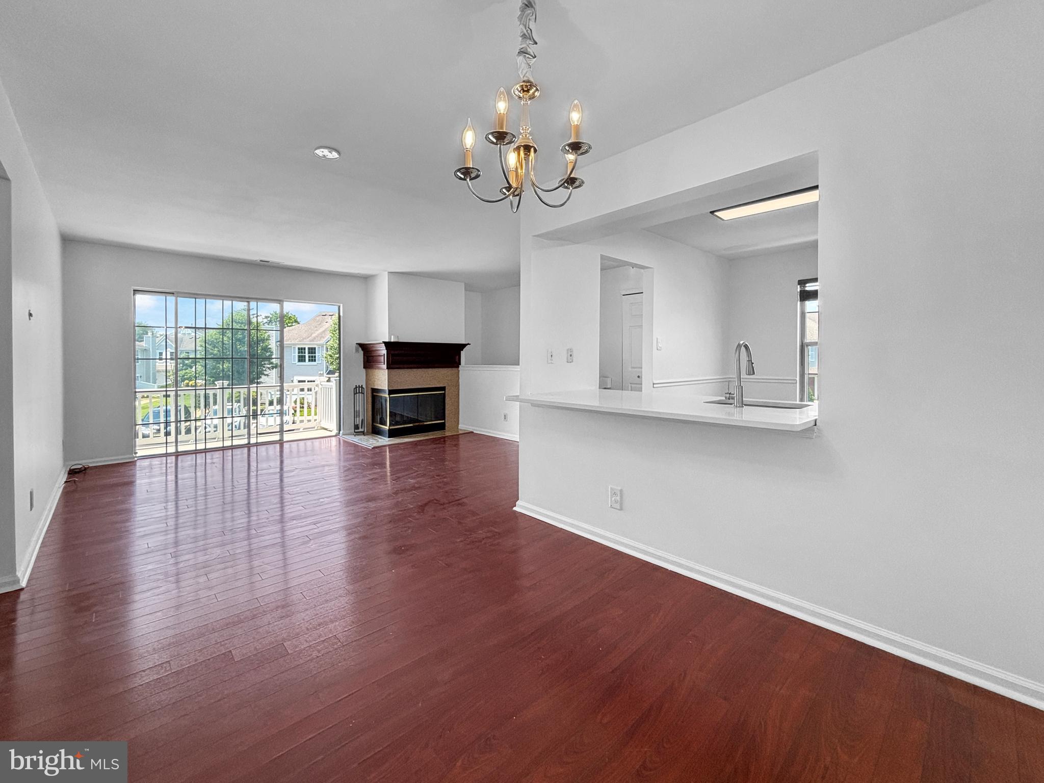3102 LIMESTONE WAY B