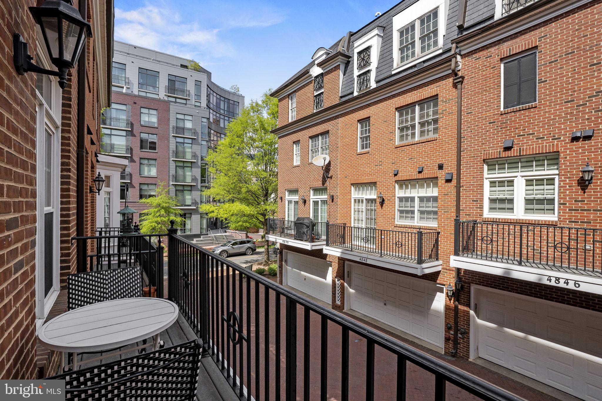 EDGEMOOR - Residential