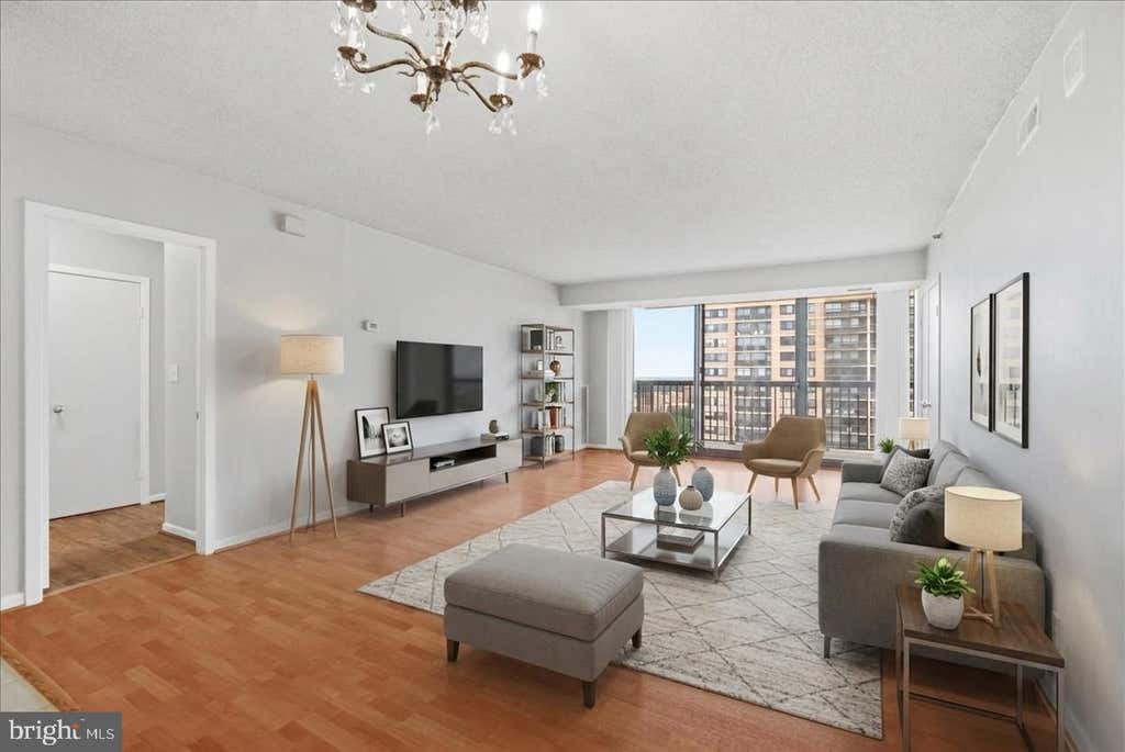 Photo of 5505 Seminary Road #2203N, FALLS CHURCH, VA 22041 (MLS # VAFX2333724)