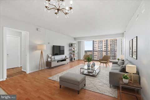 Photo of 5505 Seminary Road #2203N, FALLS CHURCH, VA 22041 (MLS # VAFX2333724)