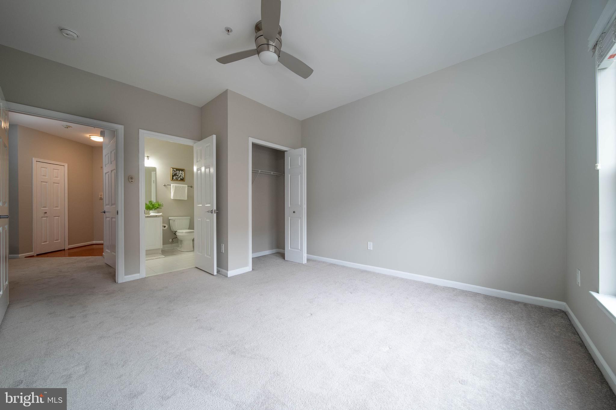 ELKRIDGE CROSSING - Residential