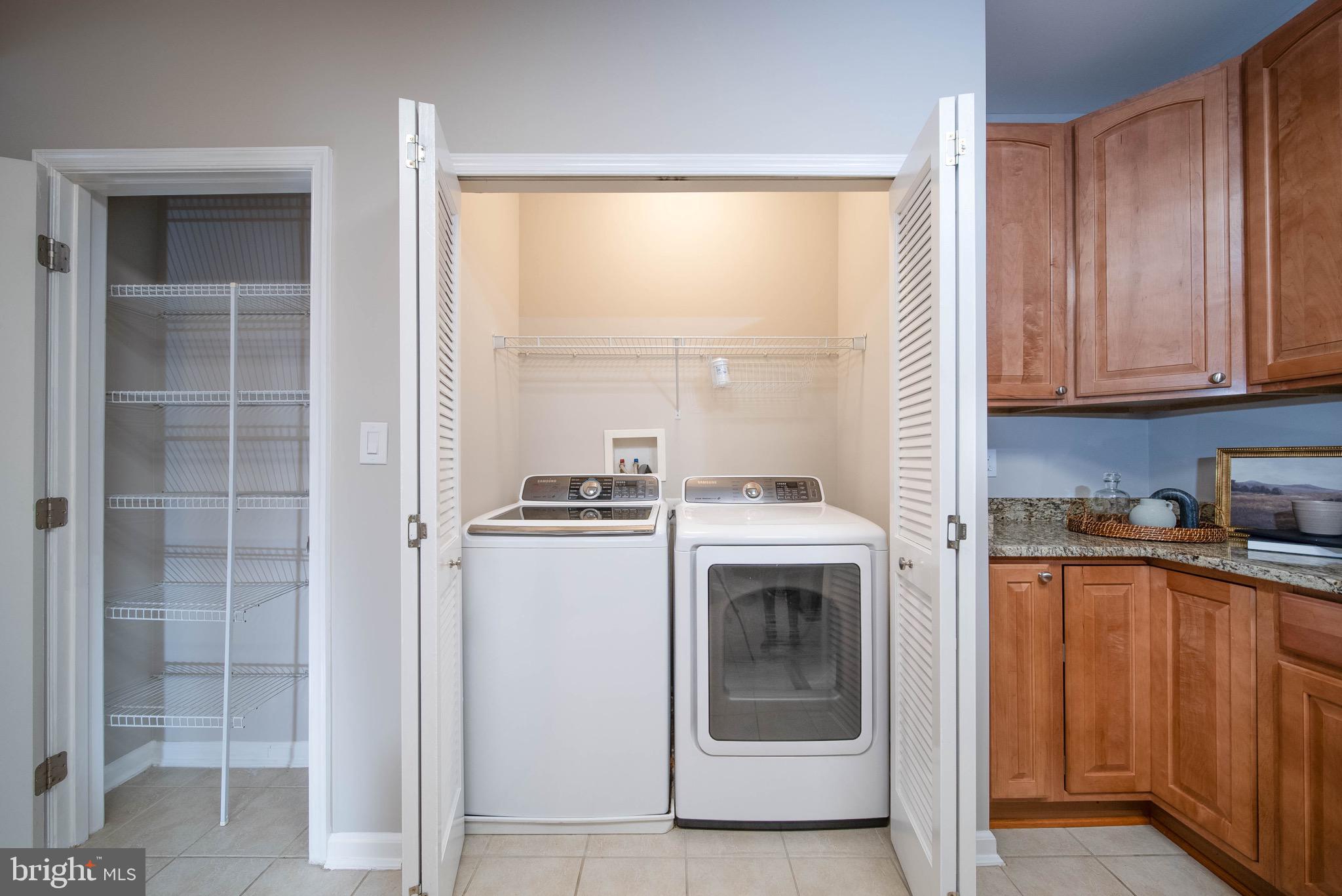ELKRIDGE CROSSING - Residential