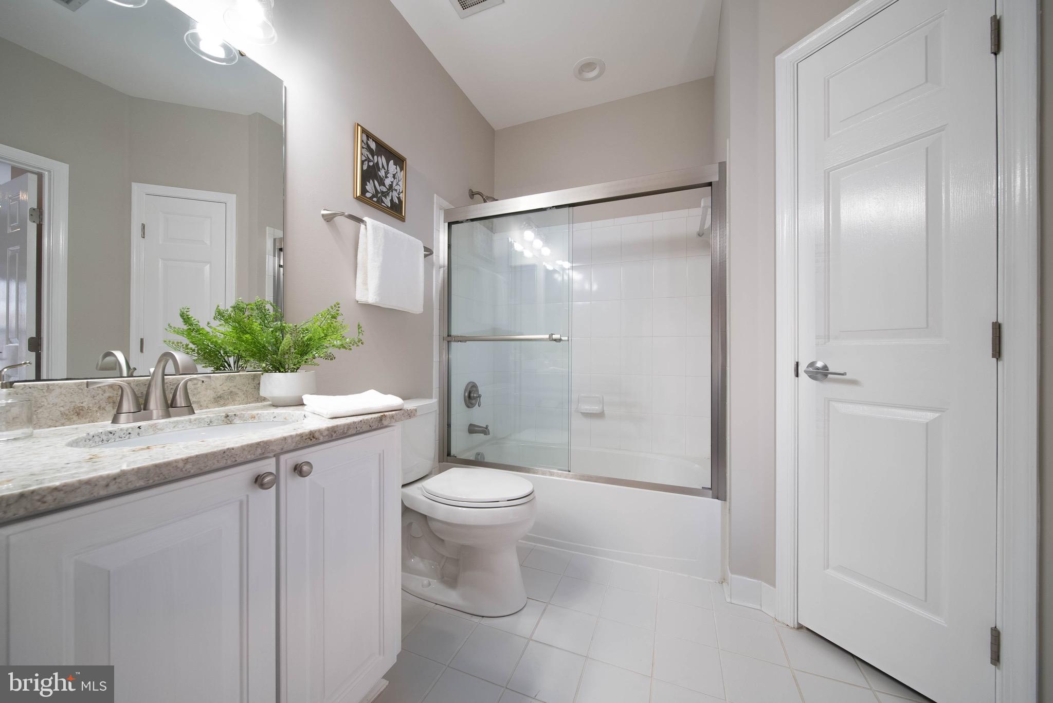 ELKRIDGE CROSSING - Residential