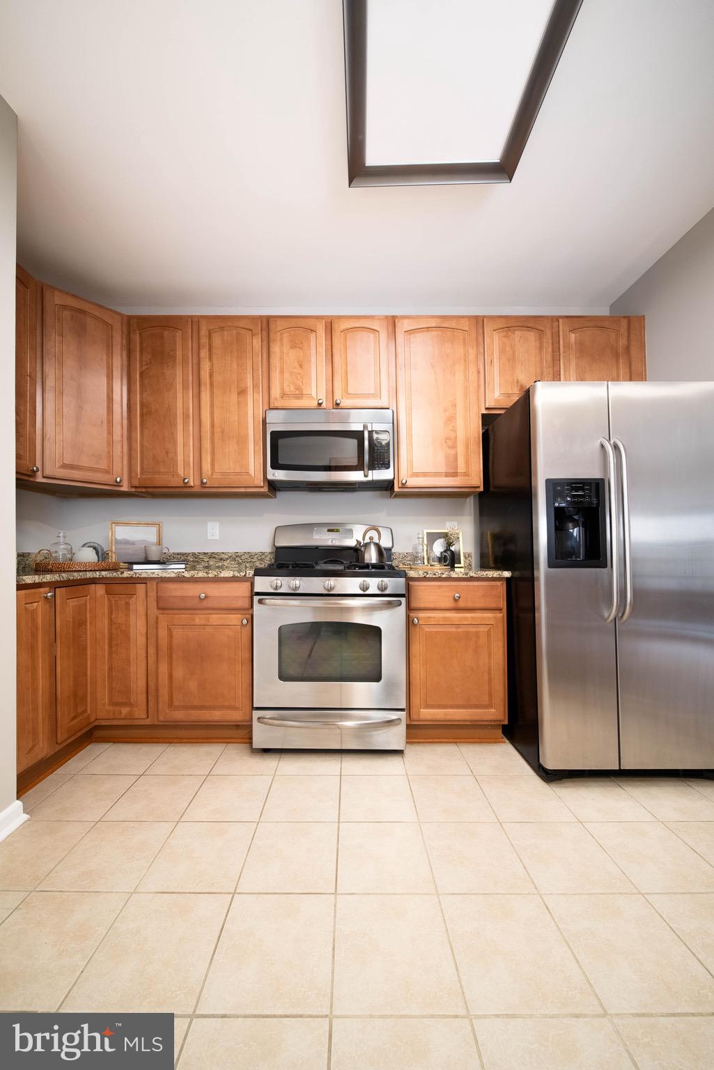 ELKRIDGE CROSSING - Residential
