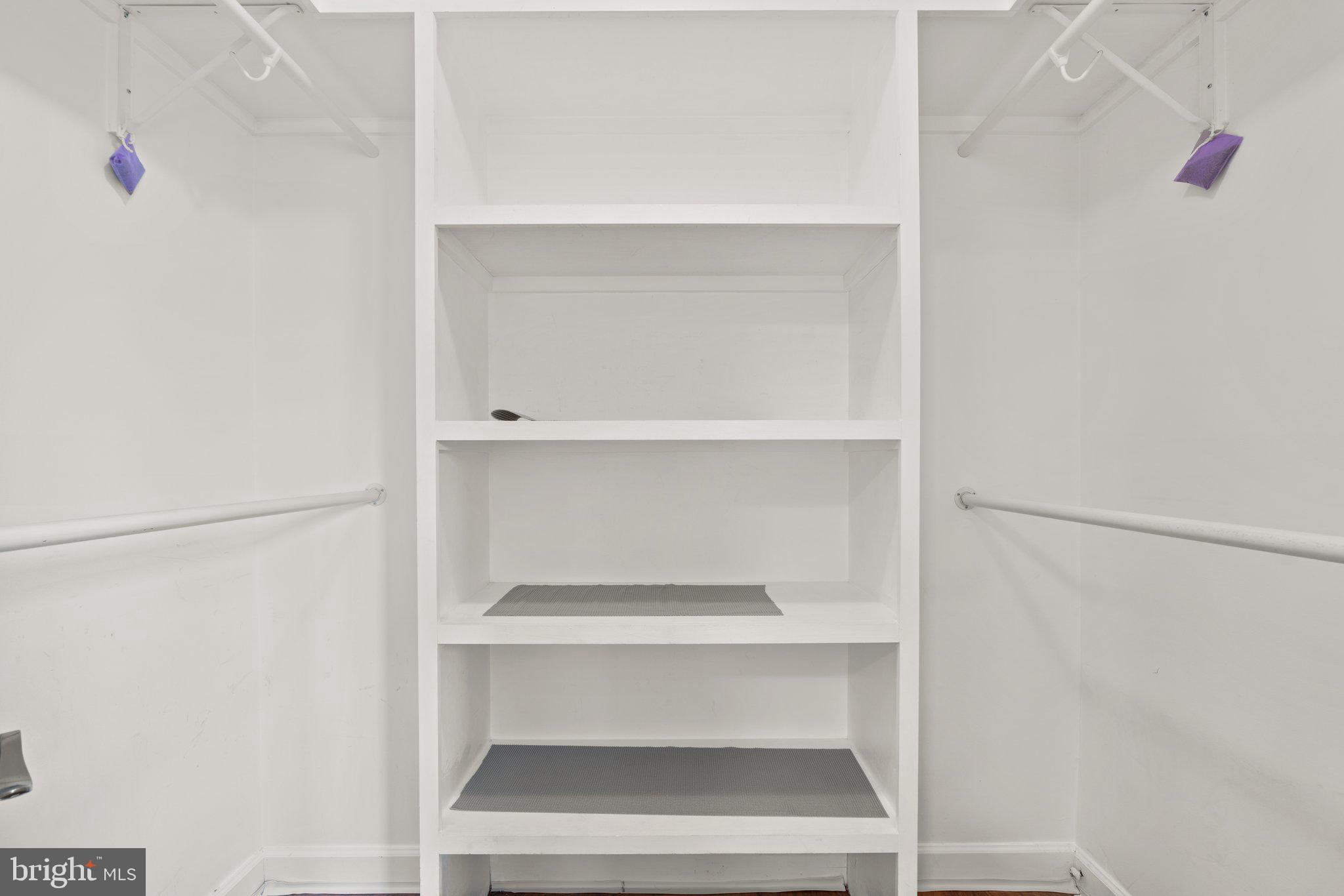 ASPEN HILL PARK - Residential