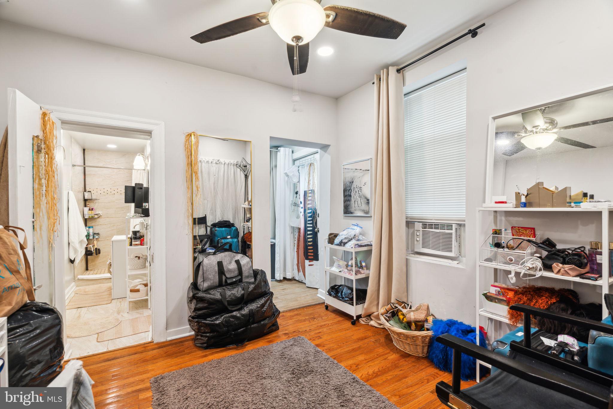 CARROLL PARK - Residential Income