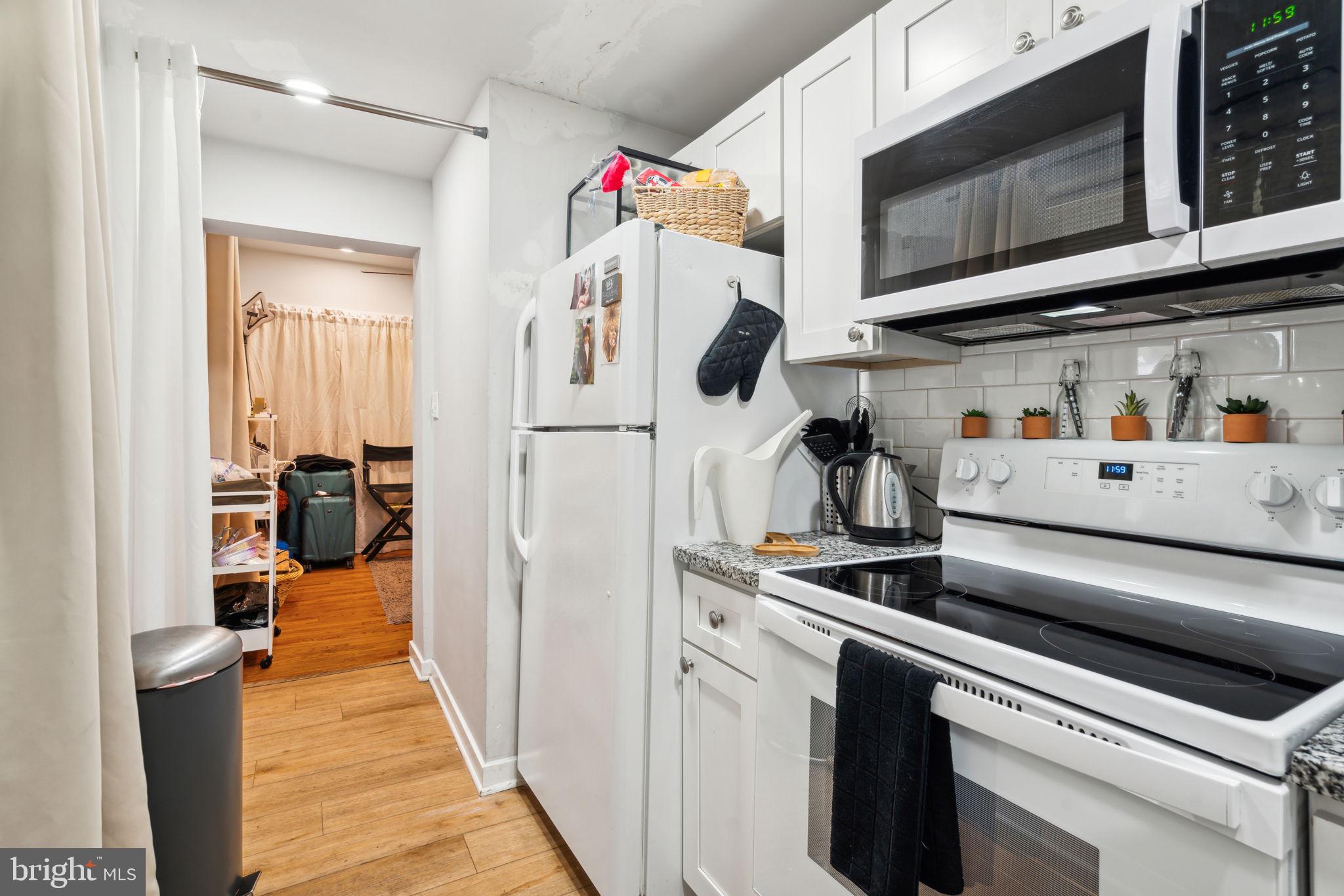 CARROLL PARK - Residential Income