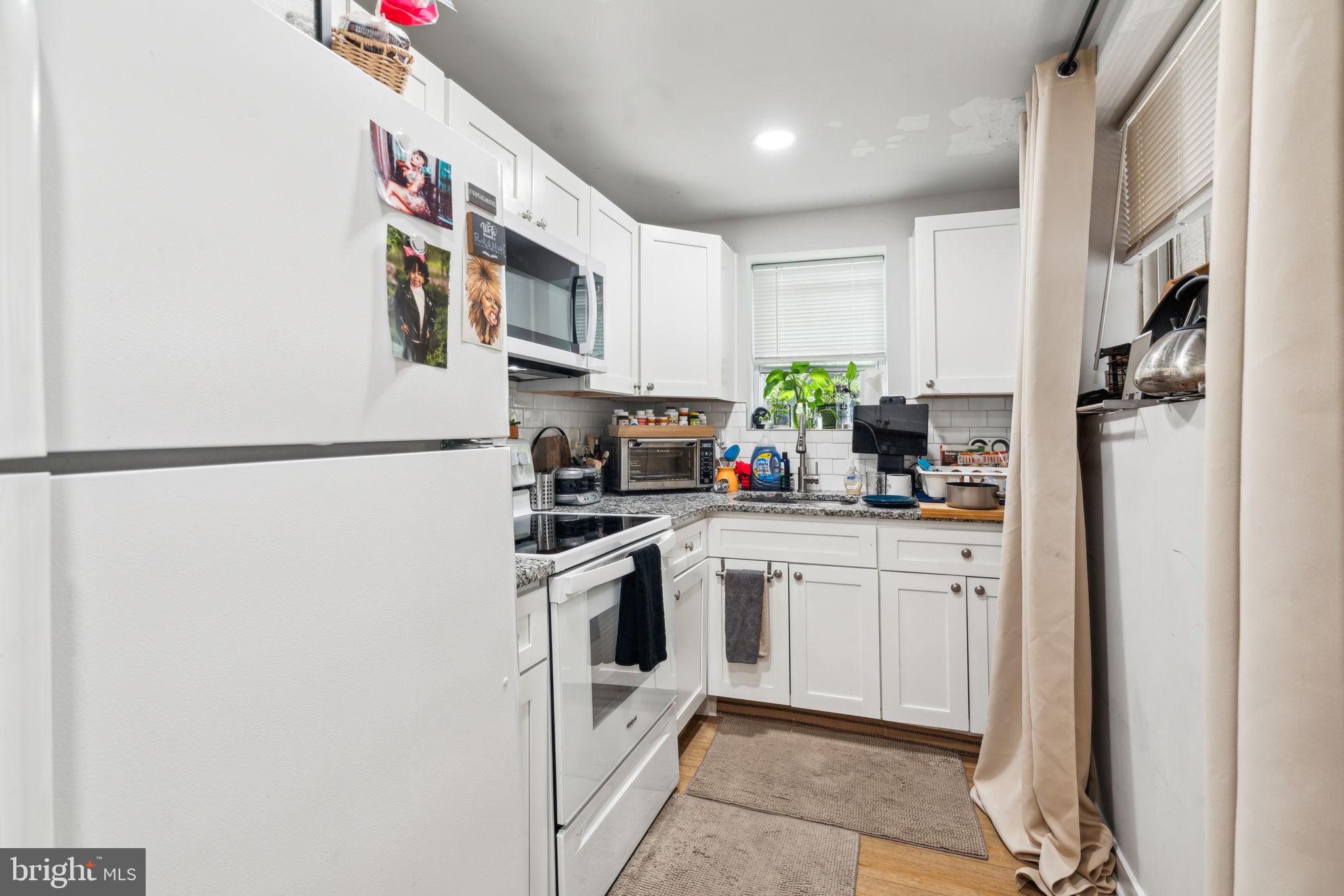 CARROLL PARK - Residential Income