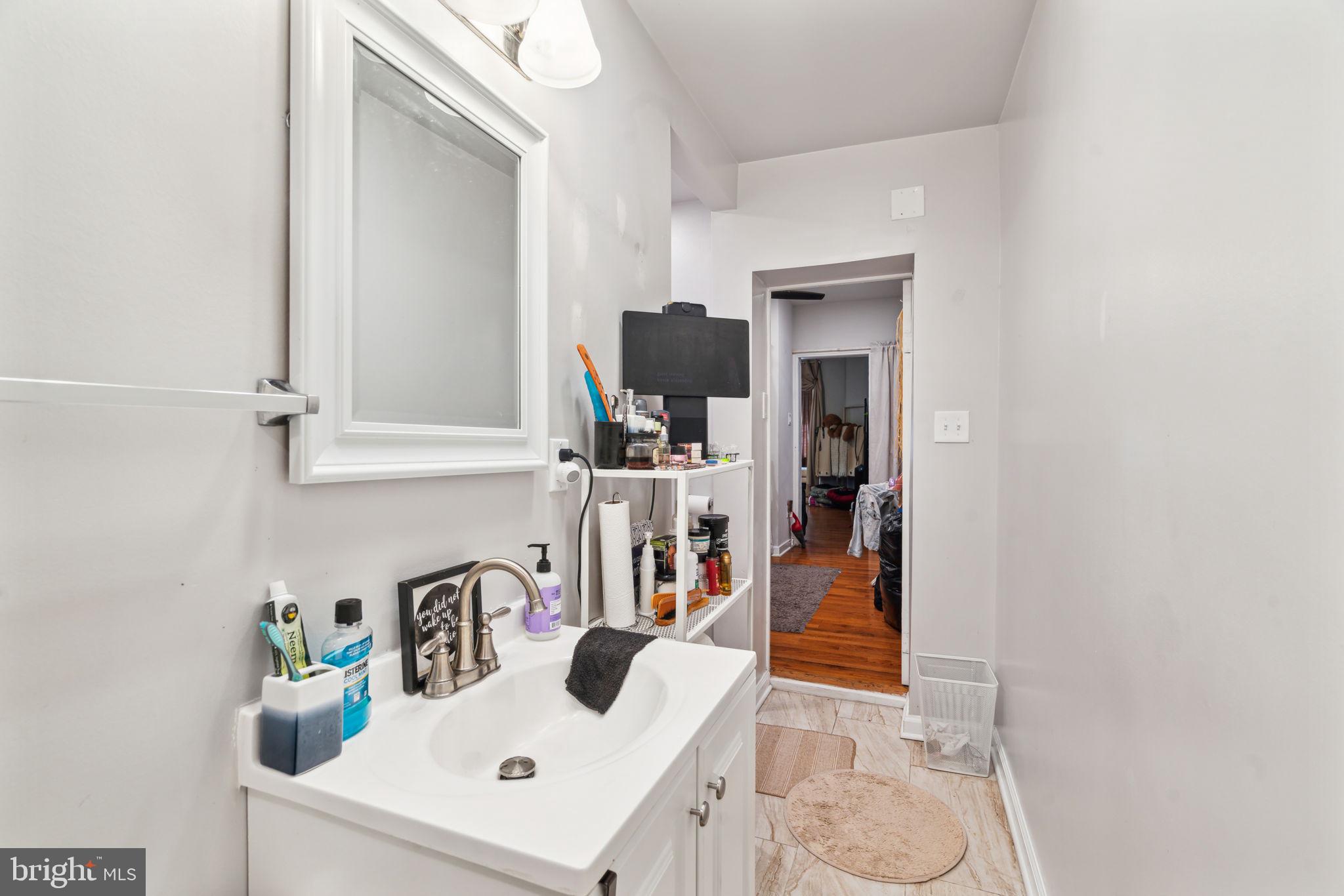 CARROLL PARK - Residential Income