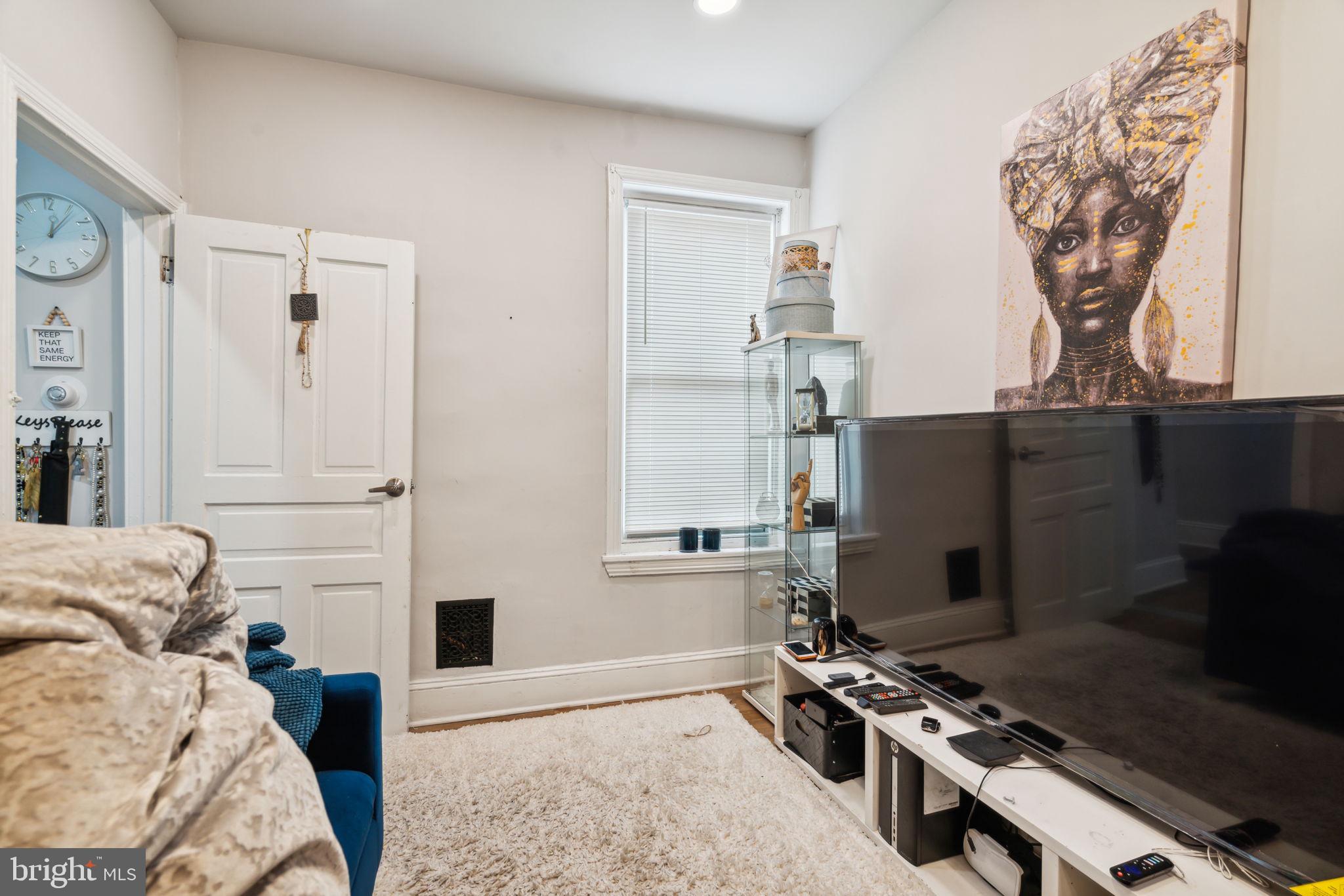 CARROLL PARK - Residential Income