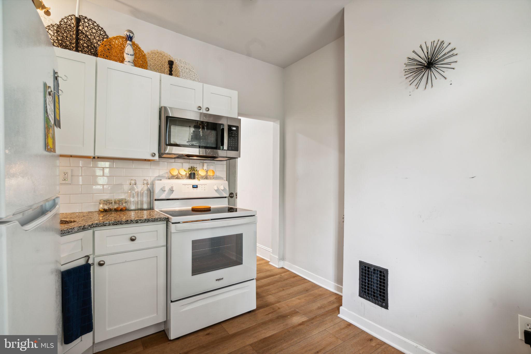 CARROLL PARK - Residential Income