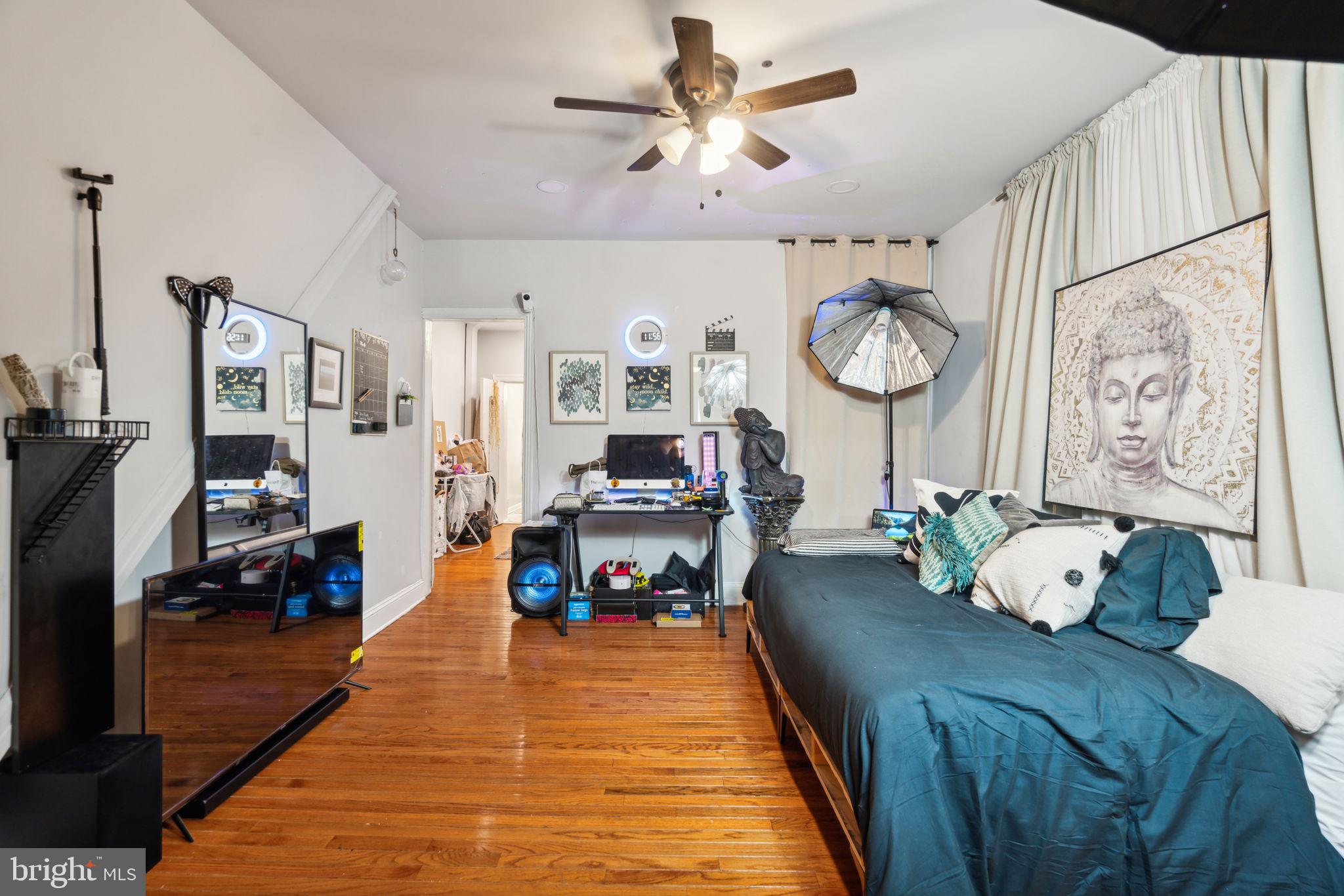 CARROLL PARK - Residential Income