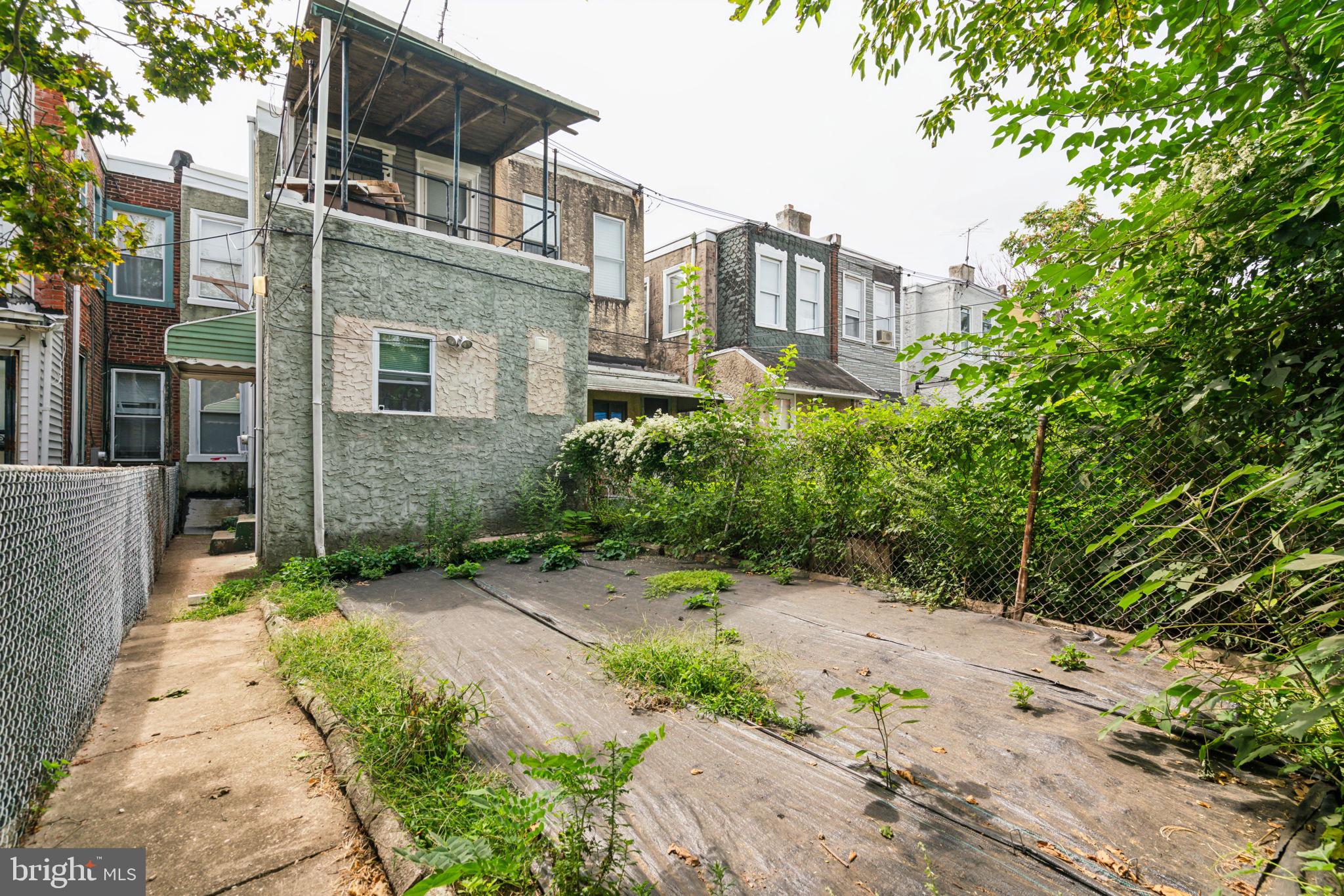 CARROLL PARK - Residential Income